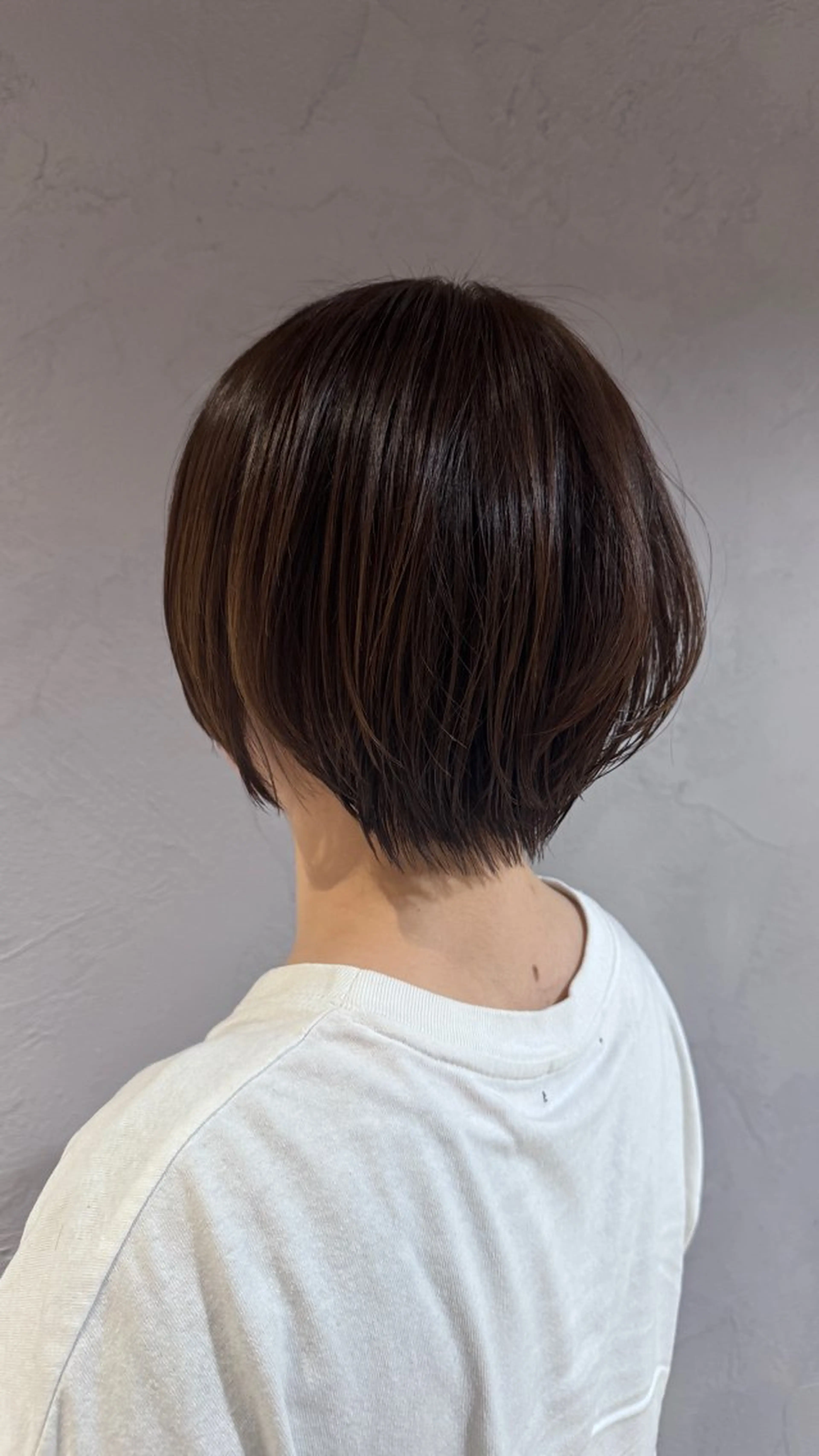 <平日・ミニモ限定 > ショートカット ＋ ワンカラー ＋トリートメント🌟の写真