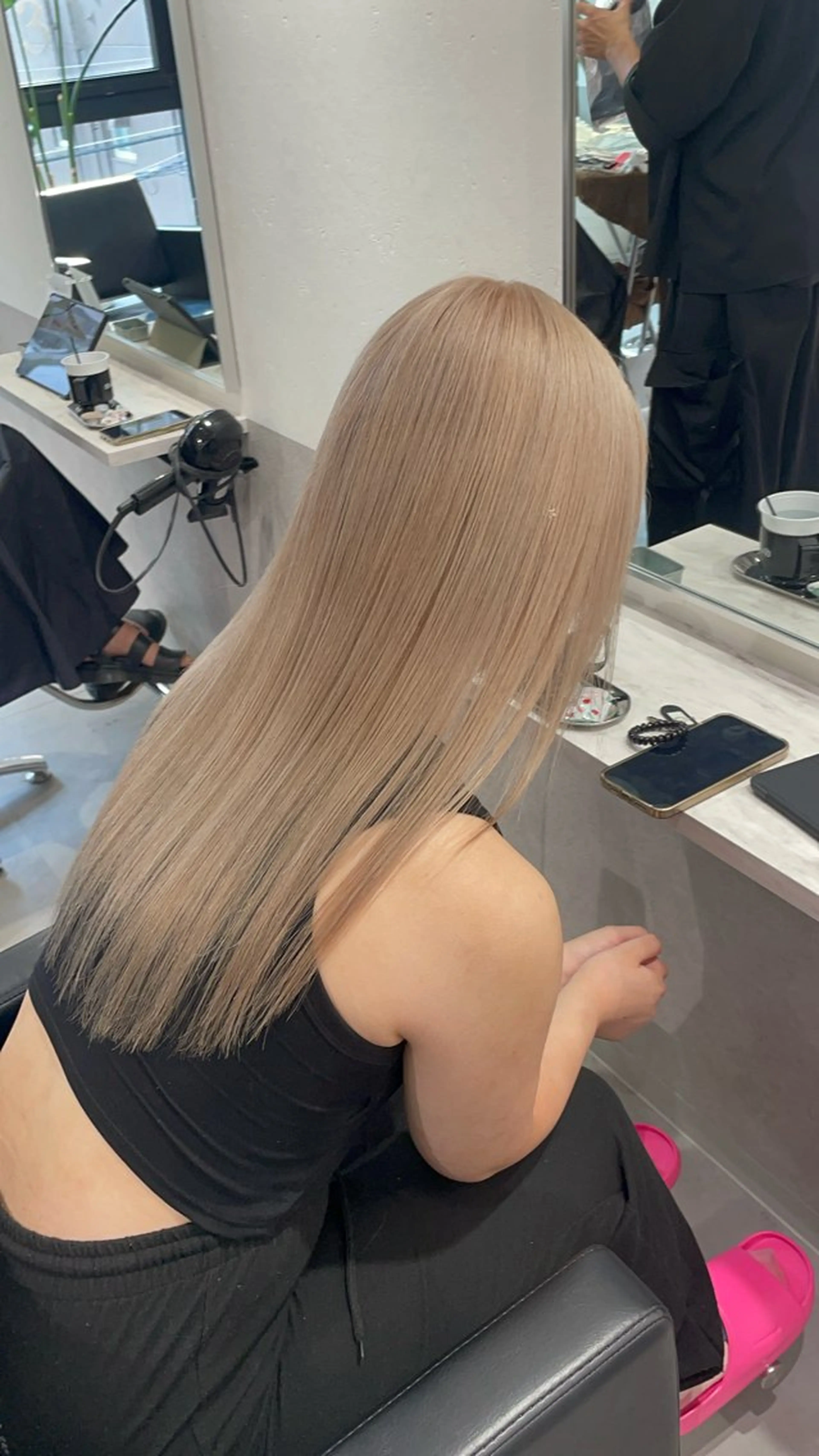 【リタッチ🉑】ブリーチ➕カラー（最高級TOKIOトリートメント✨）付き　ロング料金なし‼️の写真