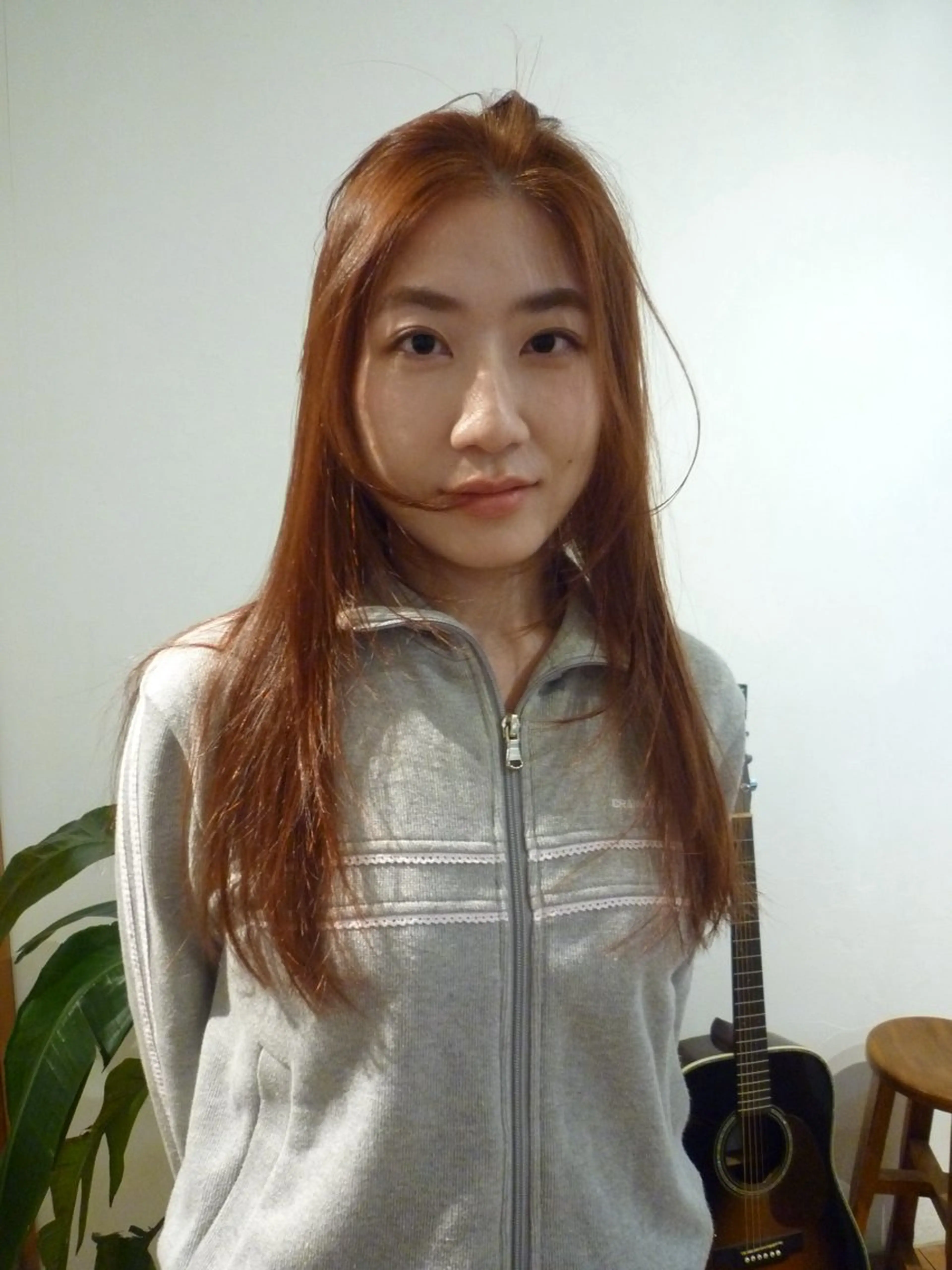 ロング カラー オレンジ カット ヘアカラー niina suzukiのヘアスタイル