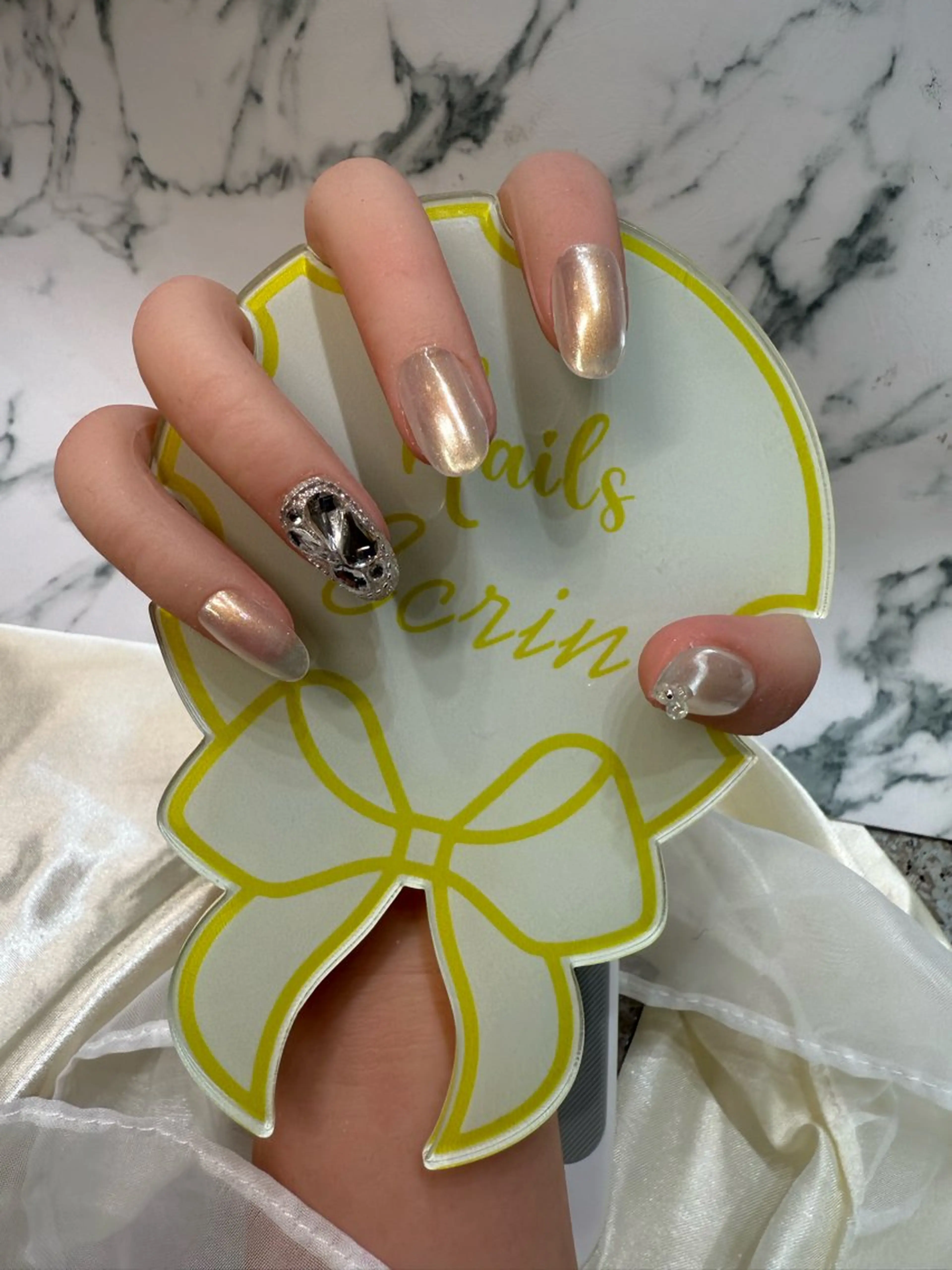 ネイル NailSalon✨ Écrinエクランのネイルデザイン