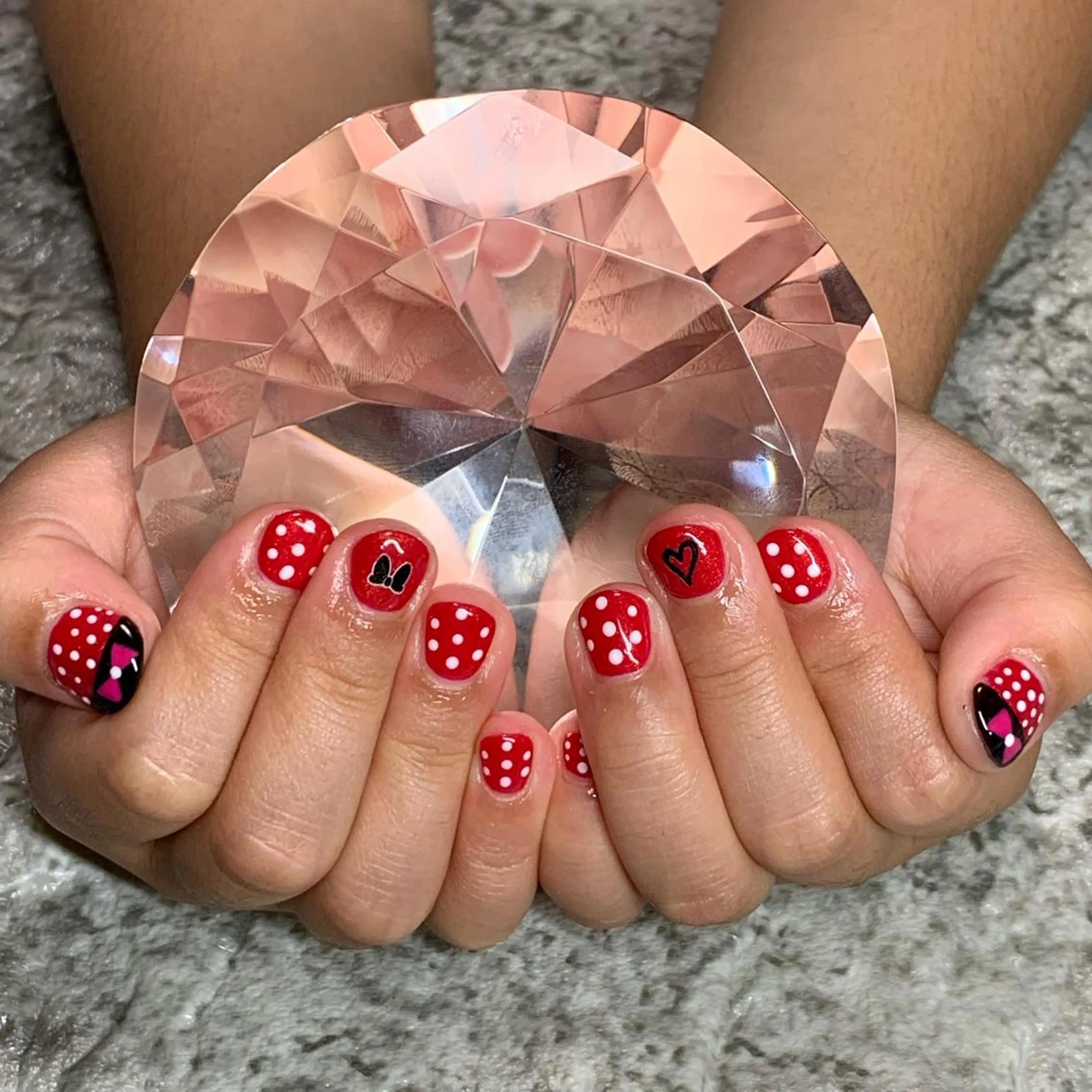 キッズ ネイル RuxuryNail ／RiAnnaのネイルデザイン