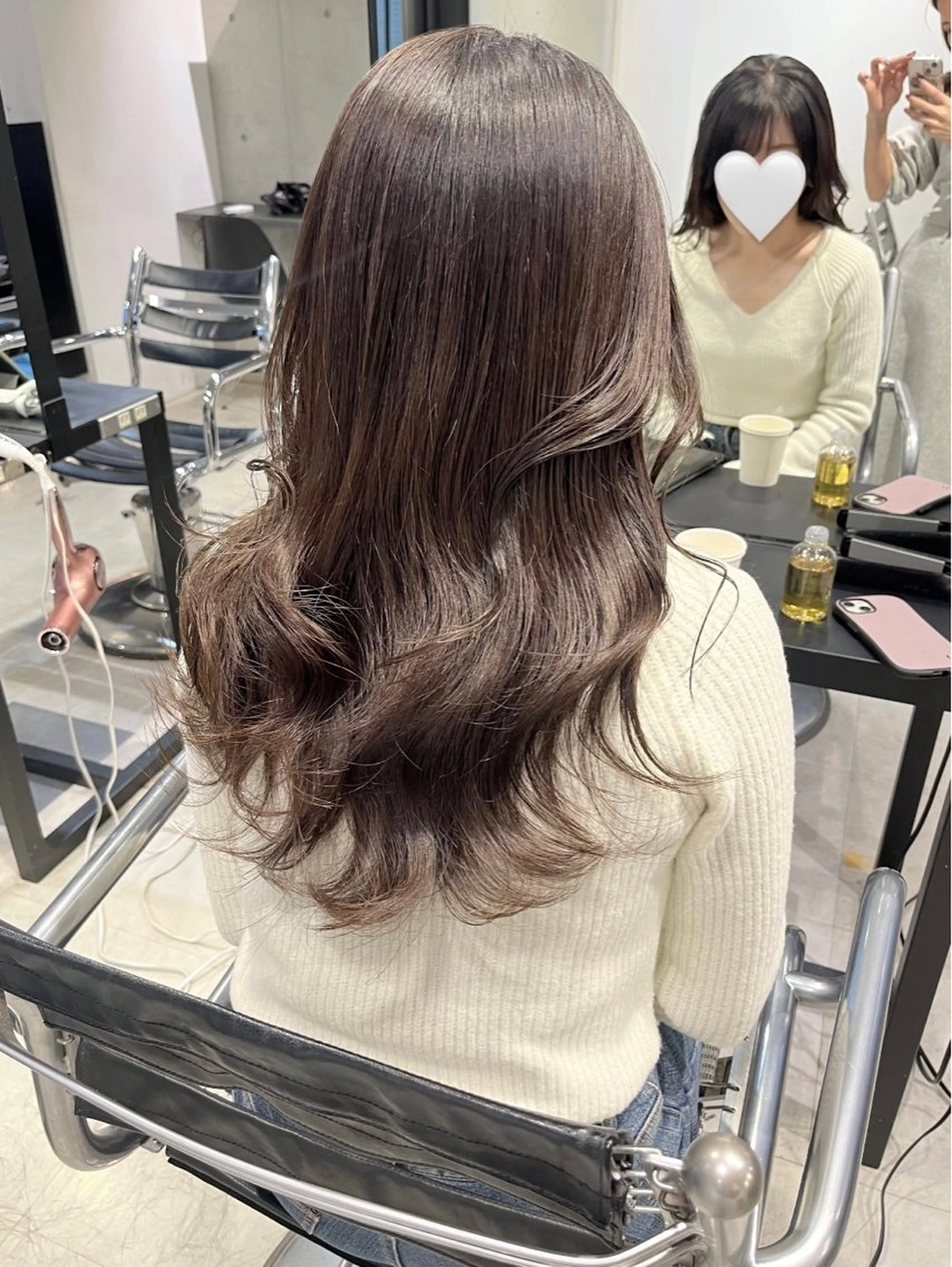 ロング カラー パーマ ヘアアレンジ ヘアカラー トリートメント 透明感/オリーブ/ グレージュ/YUKAのヘアスタイル