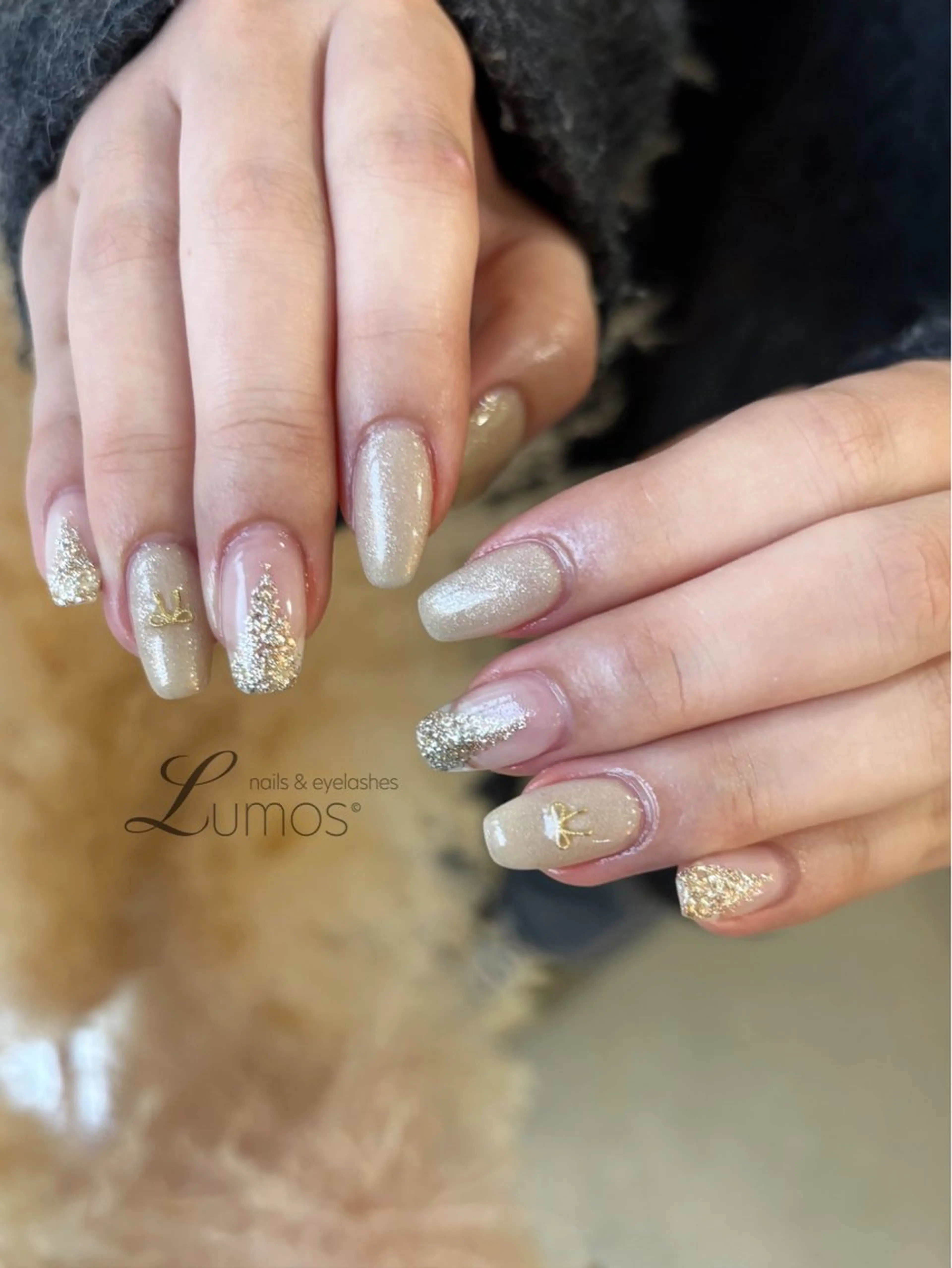 ネイル ゴールド シンプルネイル Lumos Rikaのネイルデザイン