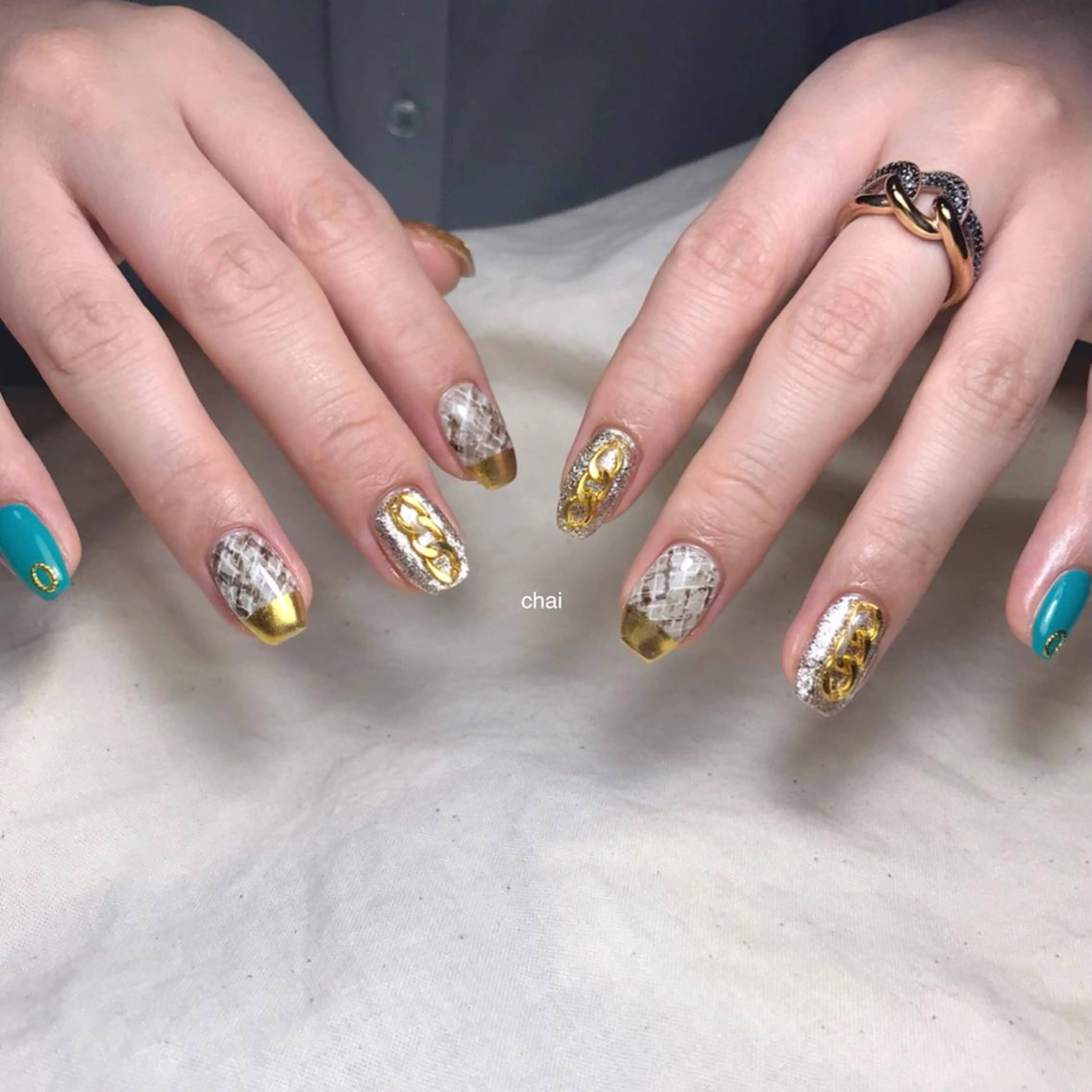 ネイル ハンドネイル 💅chainail _aiのネイルデザイン