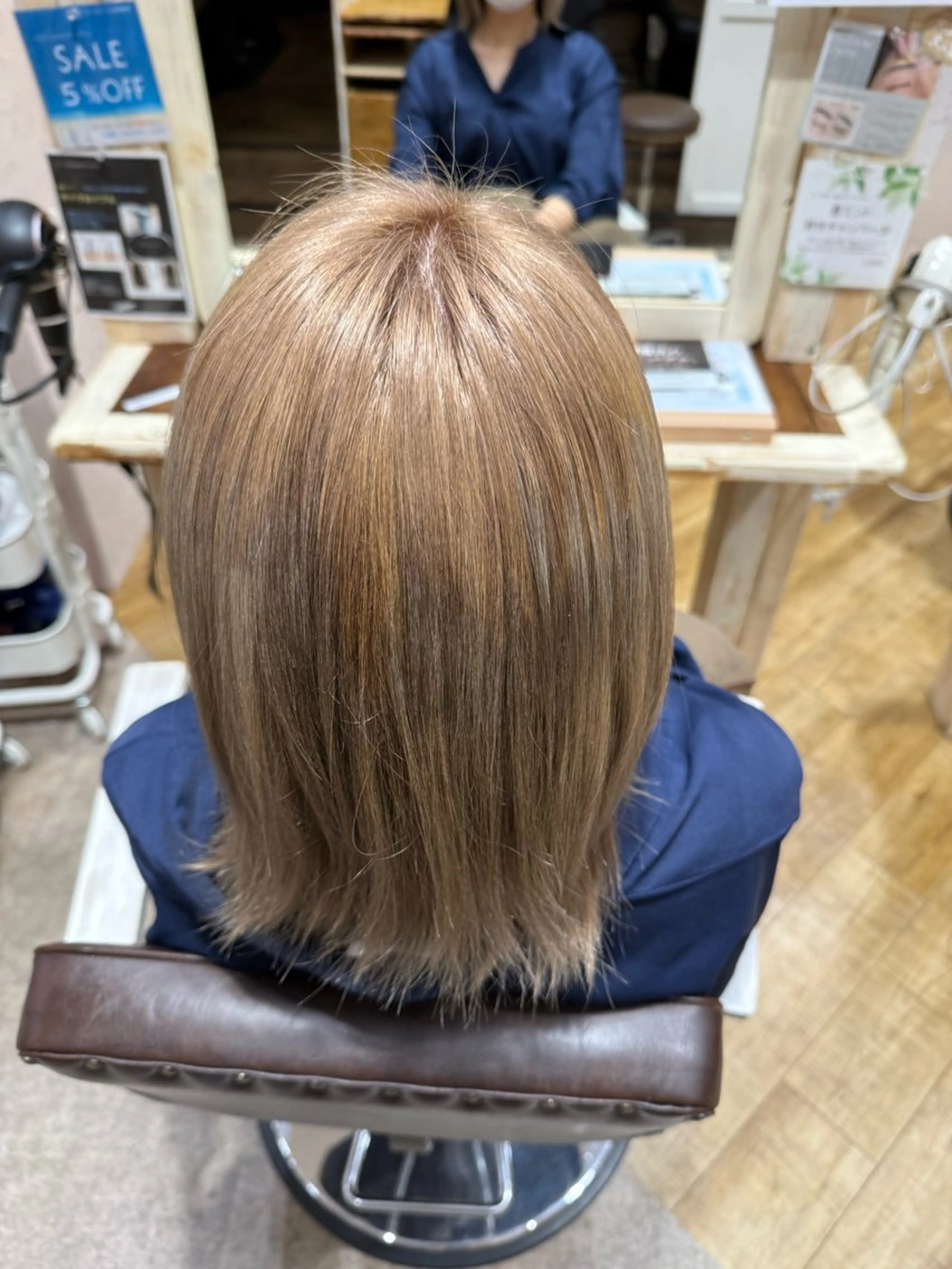 ミディアム カラー 辻　メンズカット ハイライトカラーのヘアスタイル