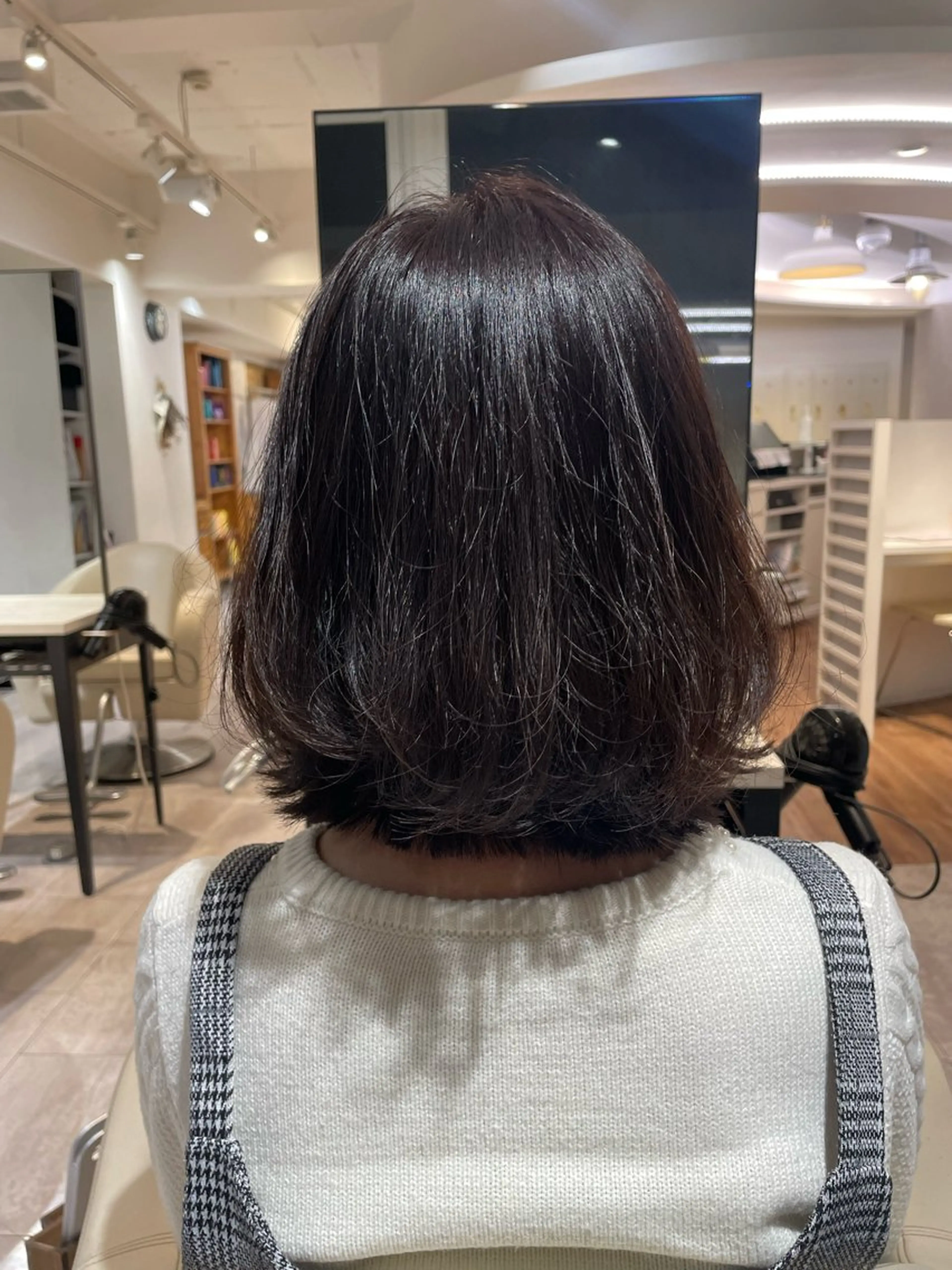 ミディアム カット ヘアカラー トリートメント miwa/ボブパーマ /モードボブのヘアスタイル