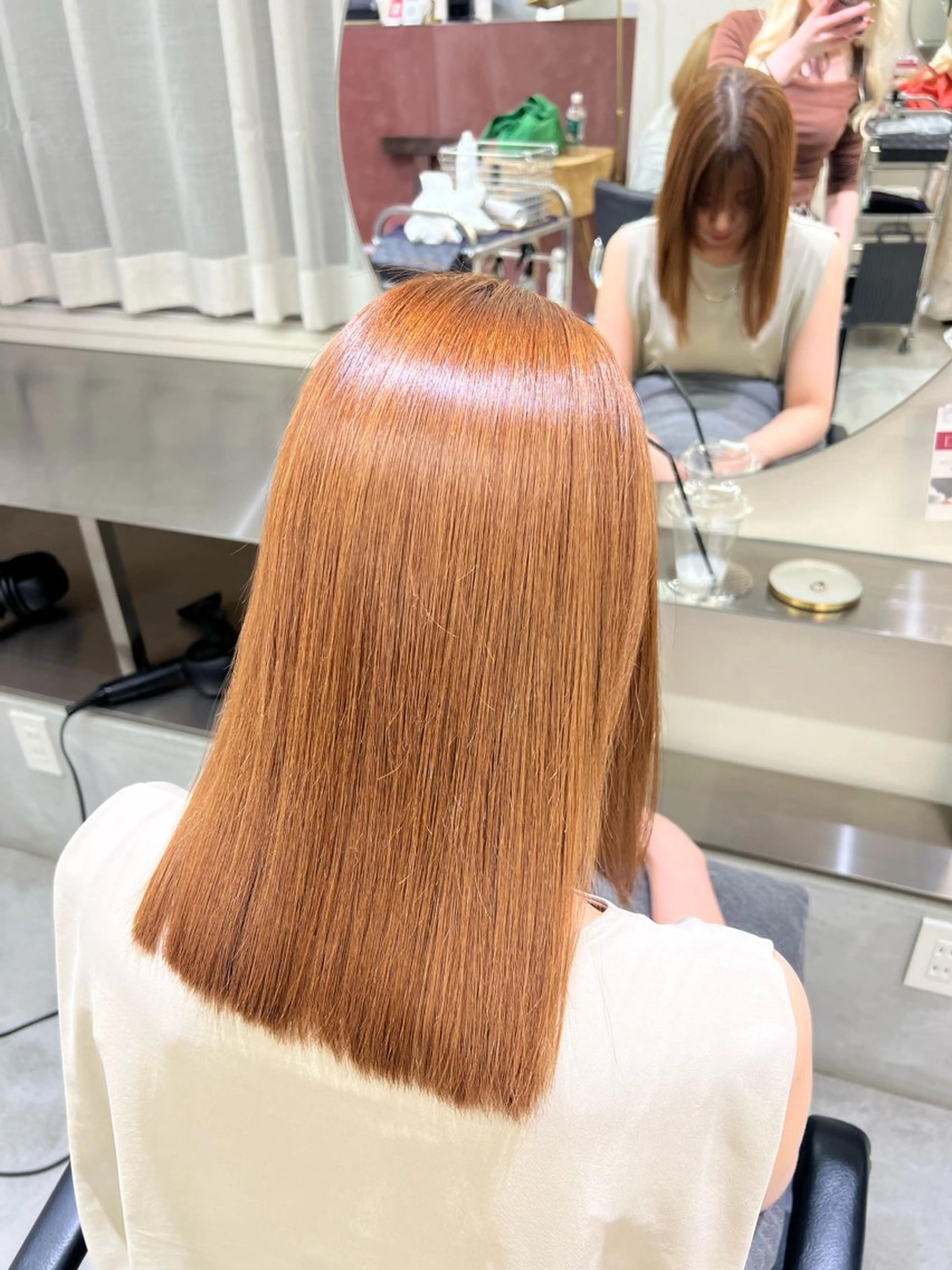ミディアム 縮毛矯正 ハシモト ミオのヘアスタイル