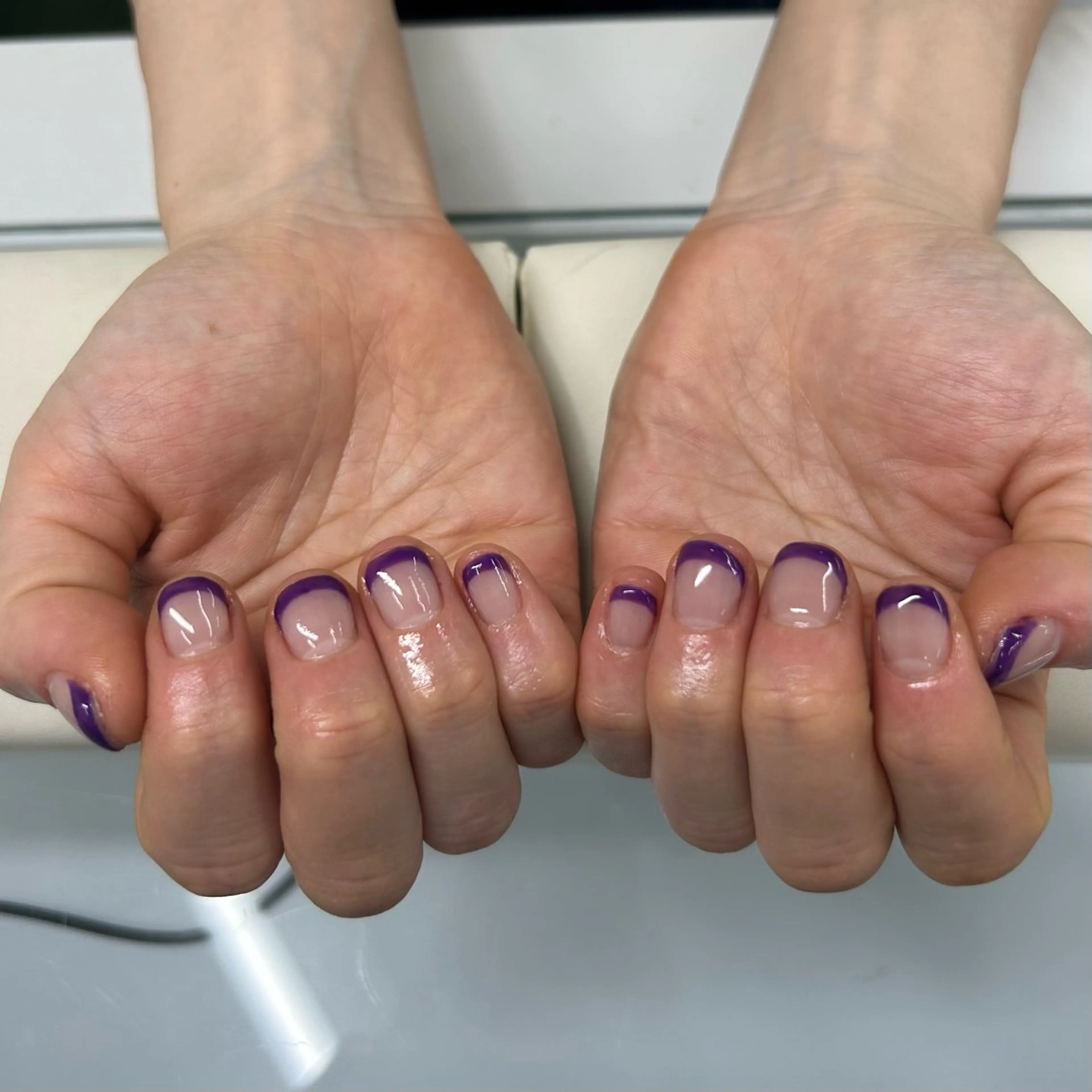 ネイル フレンチネイル パープル 加藤 楓子のネイルデザイン