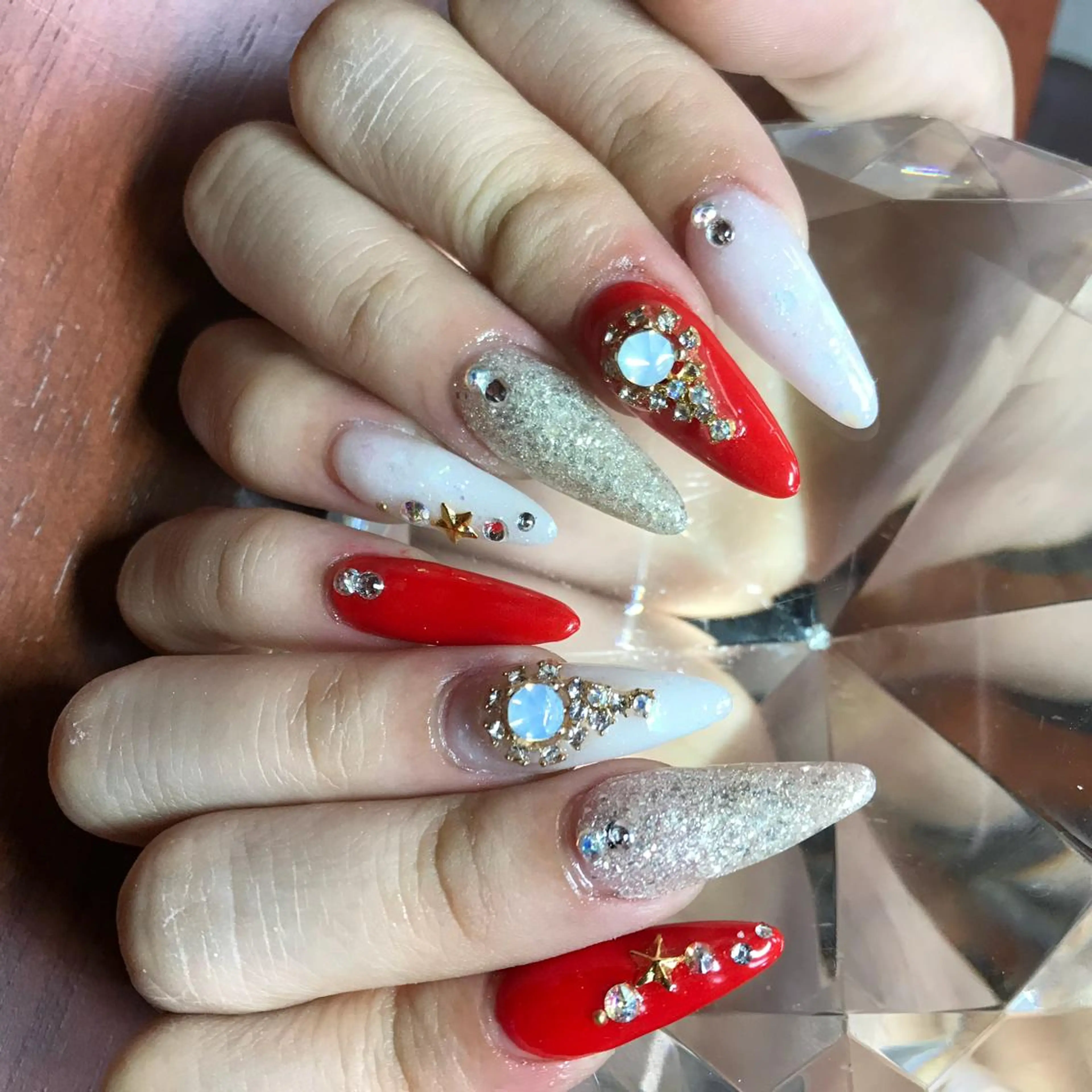 ロング ネイル ストーンネイル ハンドネイル 《LB》ラブリエ Nail&eyeのマツエク・マツパデザイン