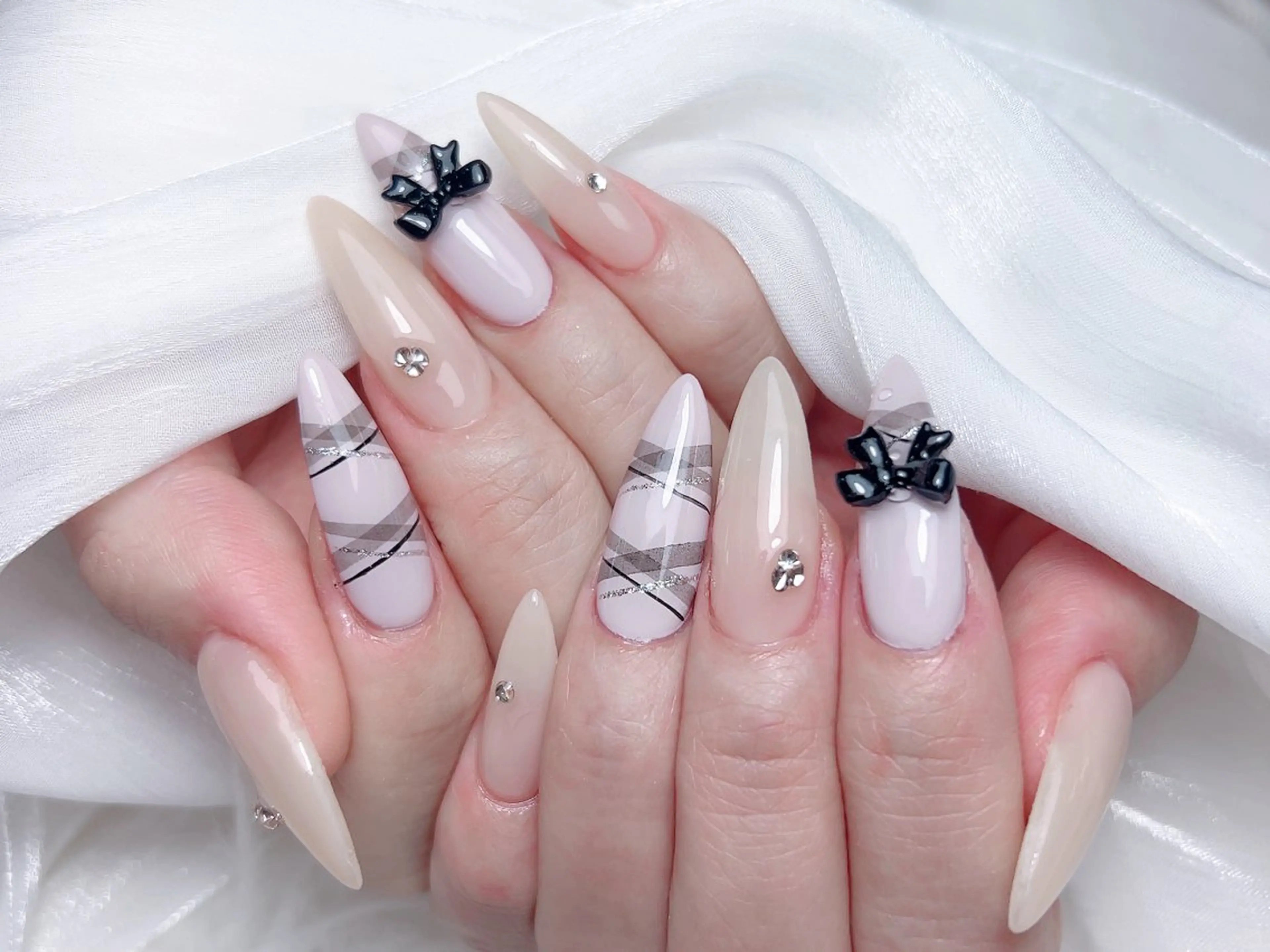 ネイル M🌷nail 長さだし専門店のネイルデザイン