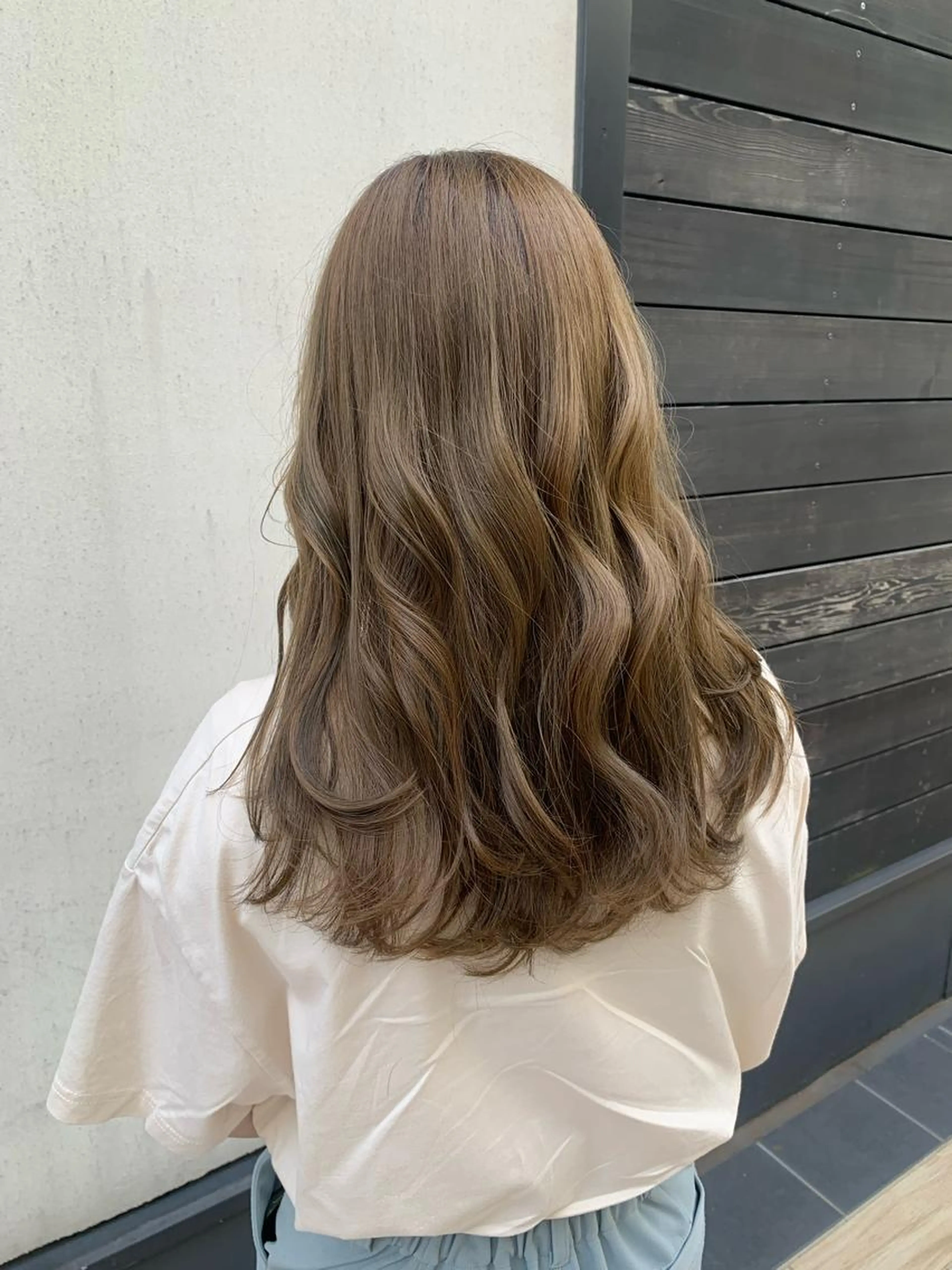 ☁️🌼ブリーチなしダブルカラー🌼☁️wカラー+カット+艶トリートメント🧡の写真