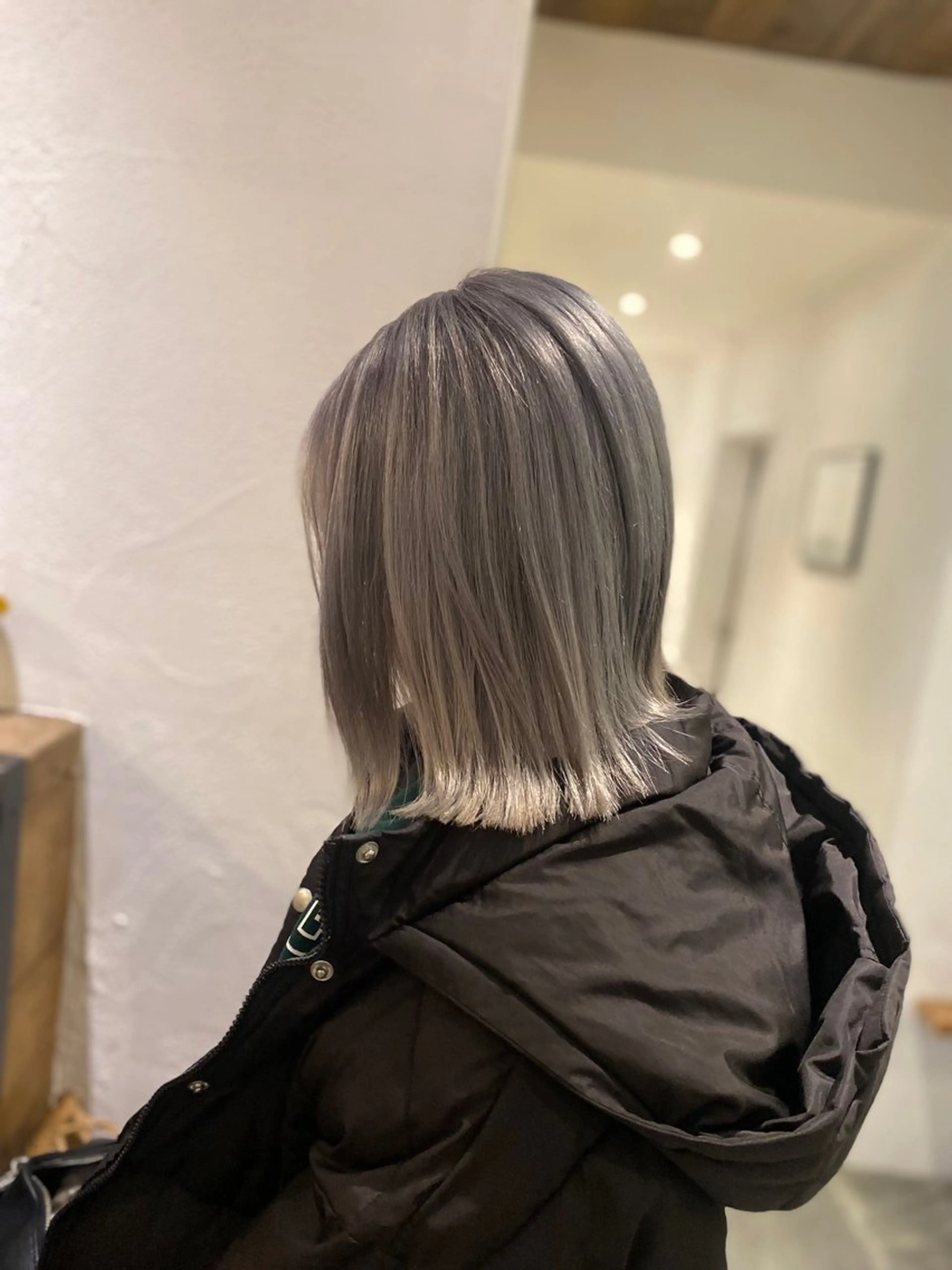 ショート 髪質改善/縮毛矯正/ ブリーチ/荊尾のヘアスタイル