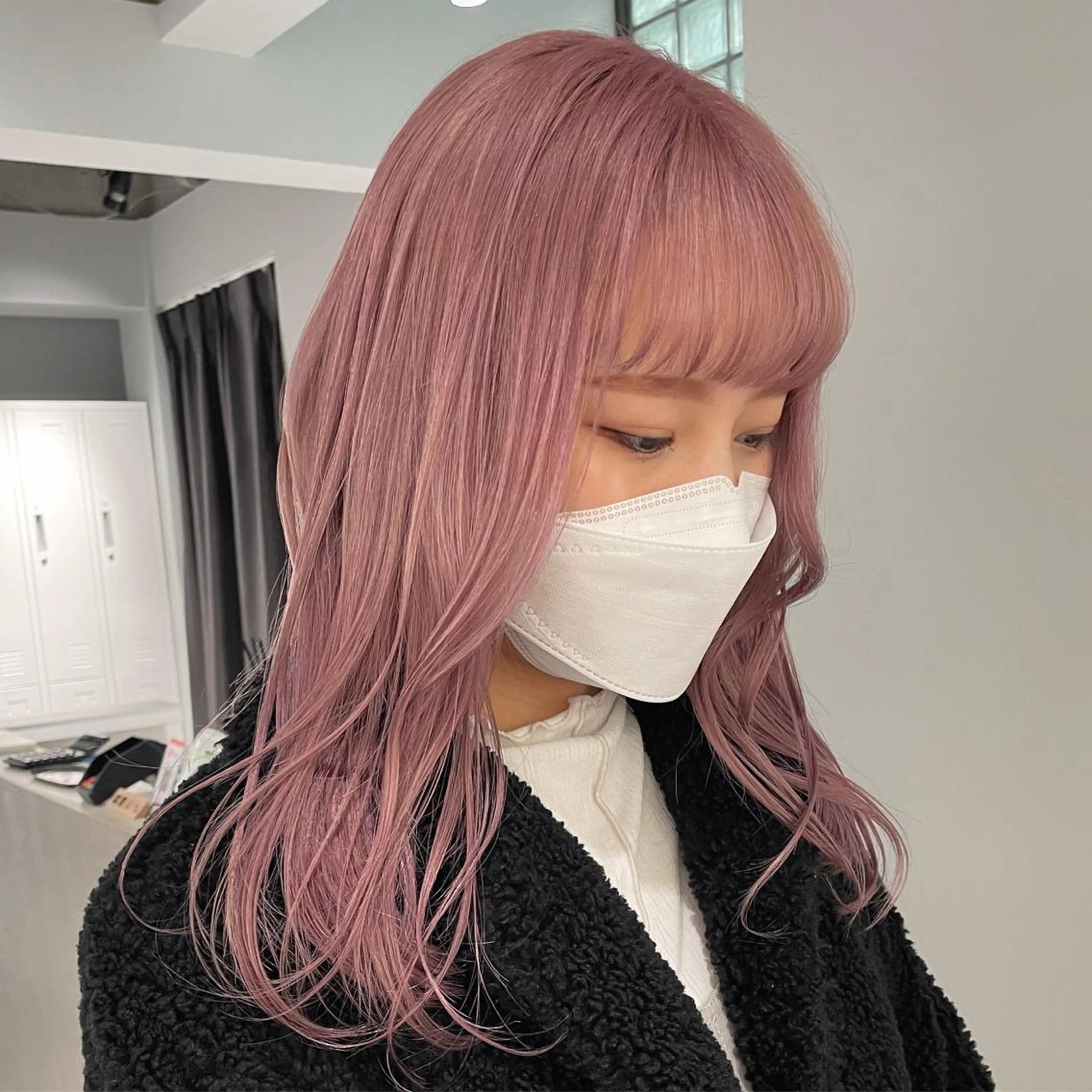ミディアム カラー ラベンダーカラー ピンクカラー ピンクラベンダー ホワイトピンク 女性艶髪マンツーマン YUKIのヘアスタイル