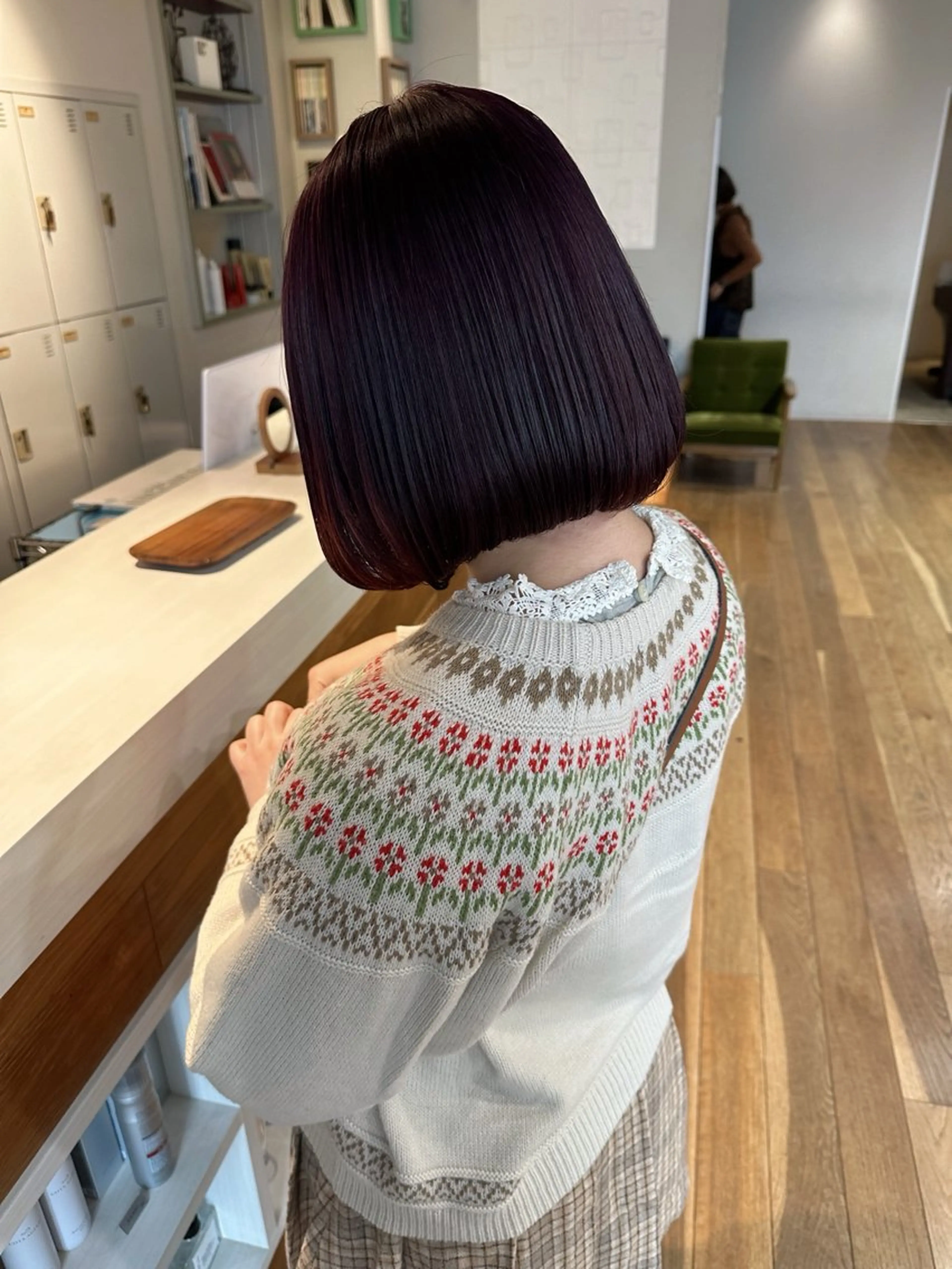 ミディアム ヘアカラー 塩澤 榛奈のヘアスタイル