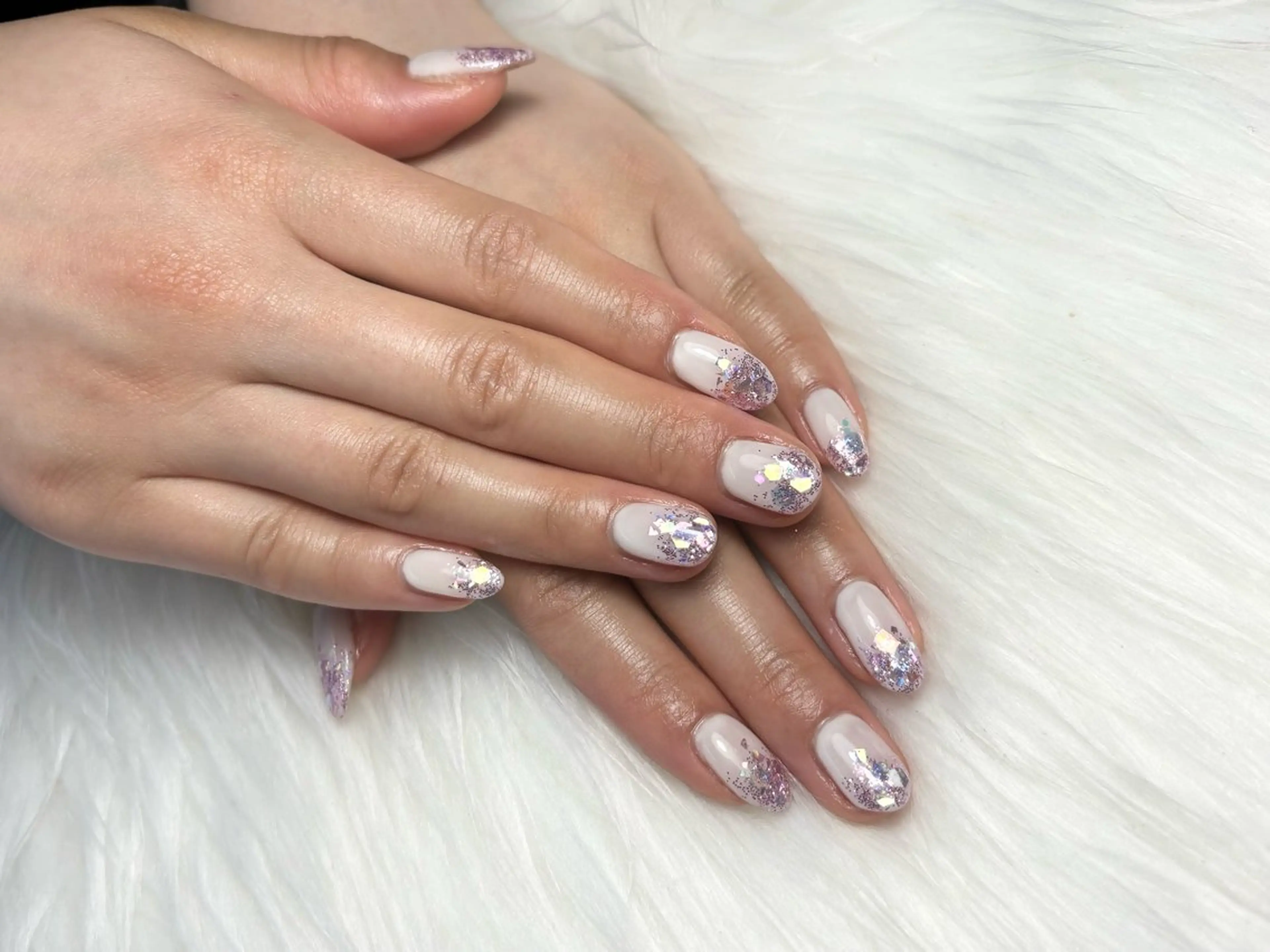 ネイル グラデーション ラメ(グリッター) ラメグラデーション ハンドネイル MIKA ♡の眉毛・アイブロウイメージ