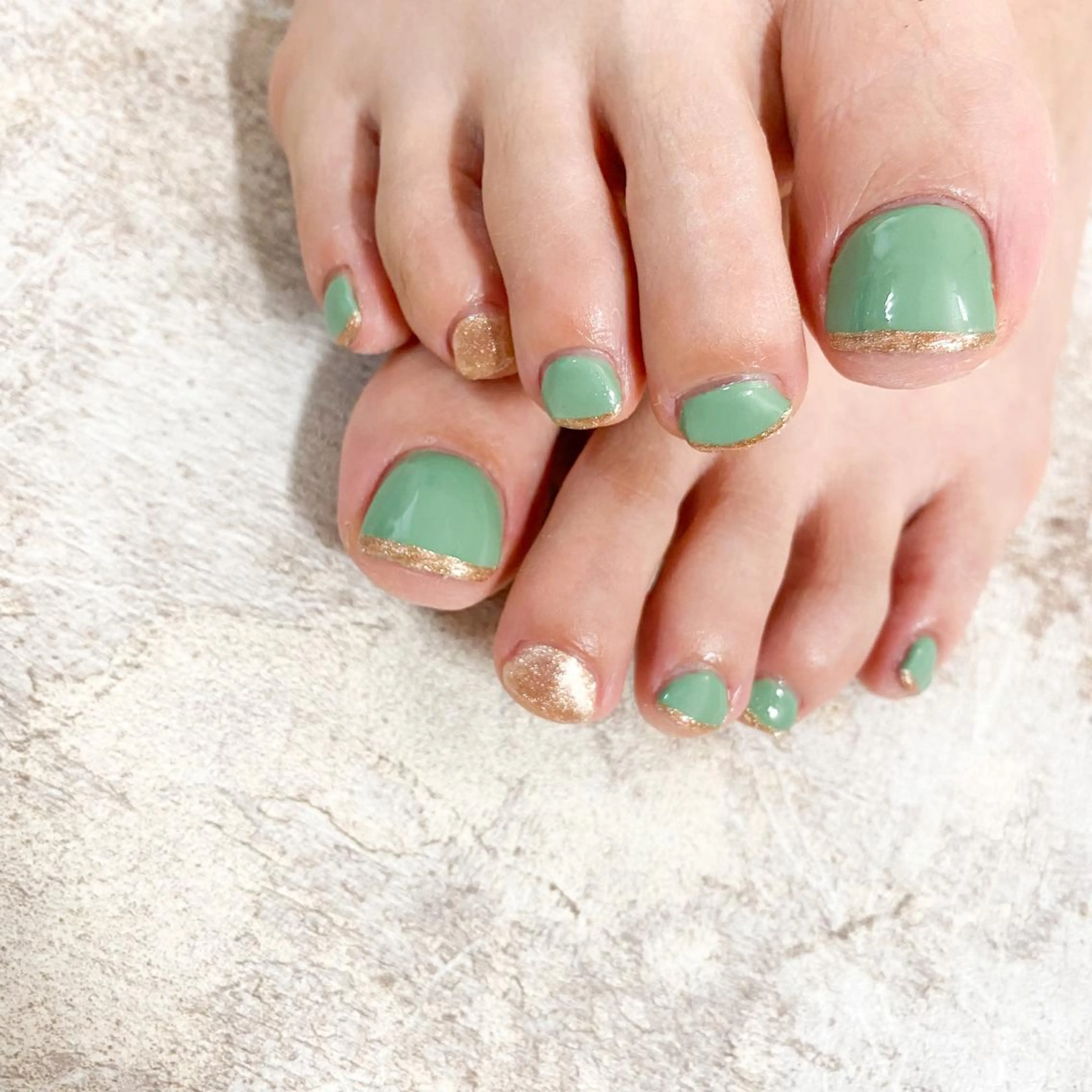 ネイル フットネイル ゴテゴテ💙ワンホン リオナのネイルデザイン