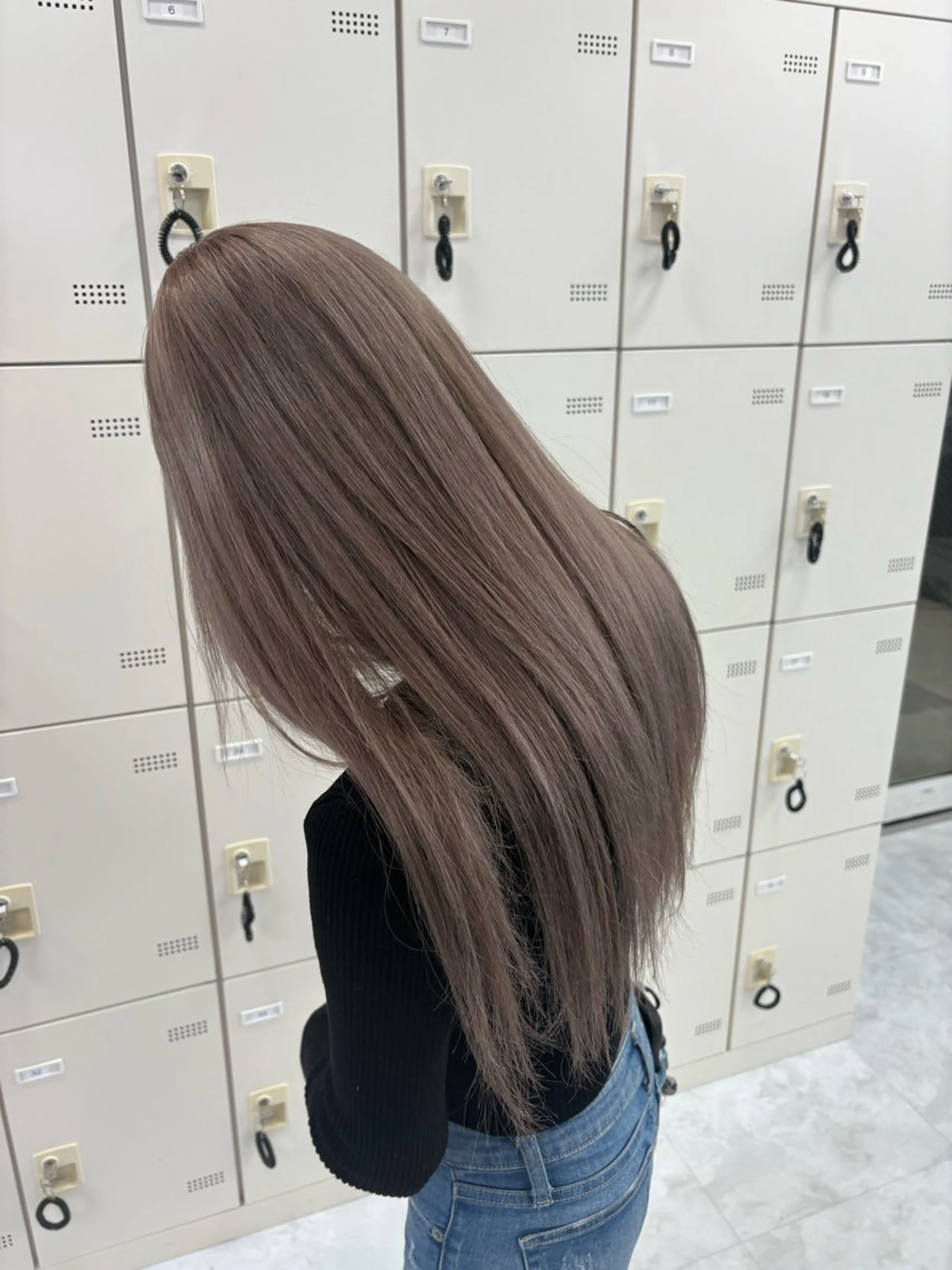 カラー ハイトーン/透明感 艶カラー/SAKI‎のヘアスタイル