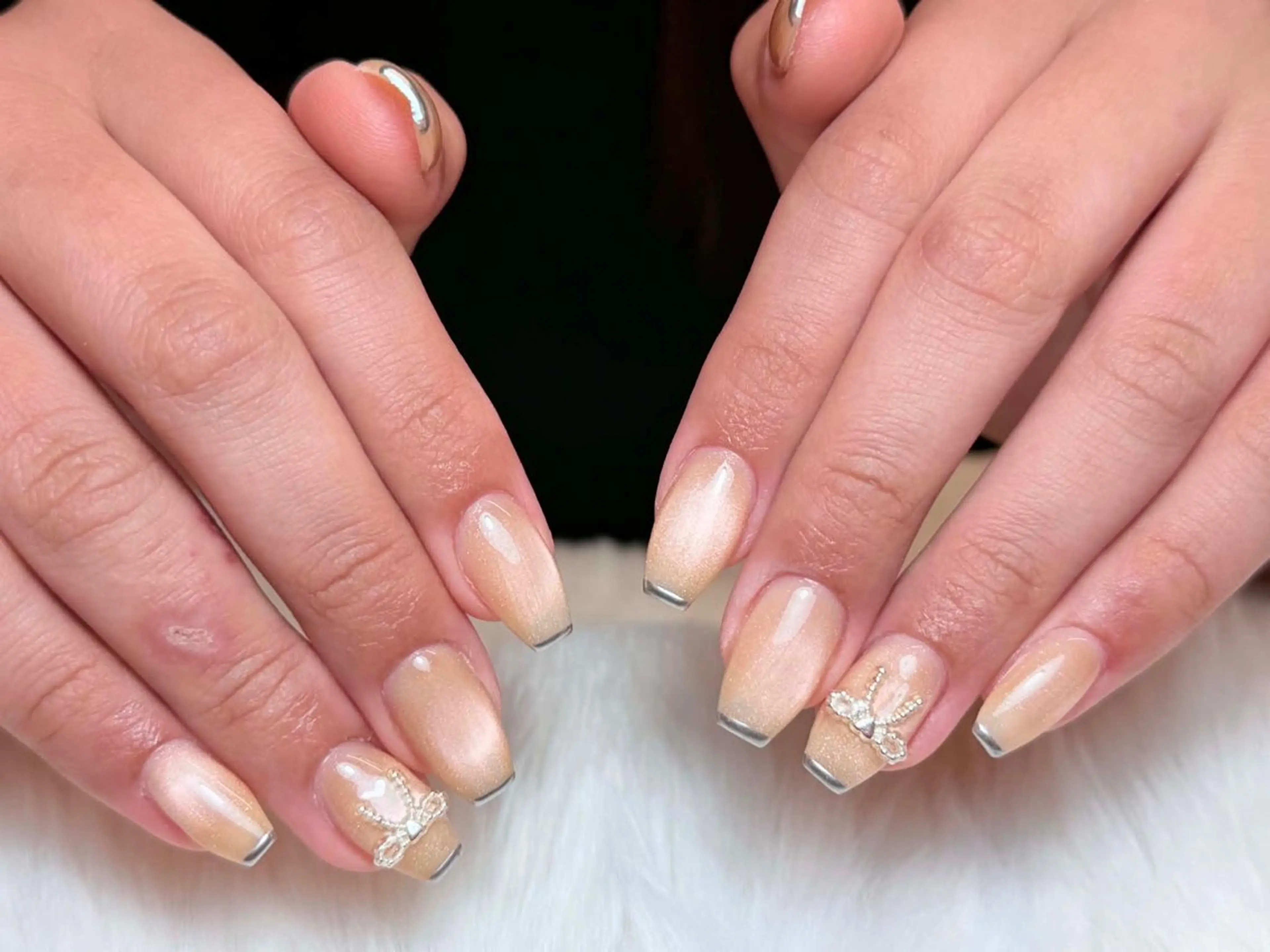 ネイル チークネイル 長さ出し フレンチネイル ジェルネイル グラデーション ハンドネイル RIBON nail 高田馬場のネイルデザイン