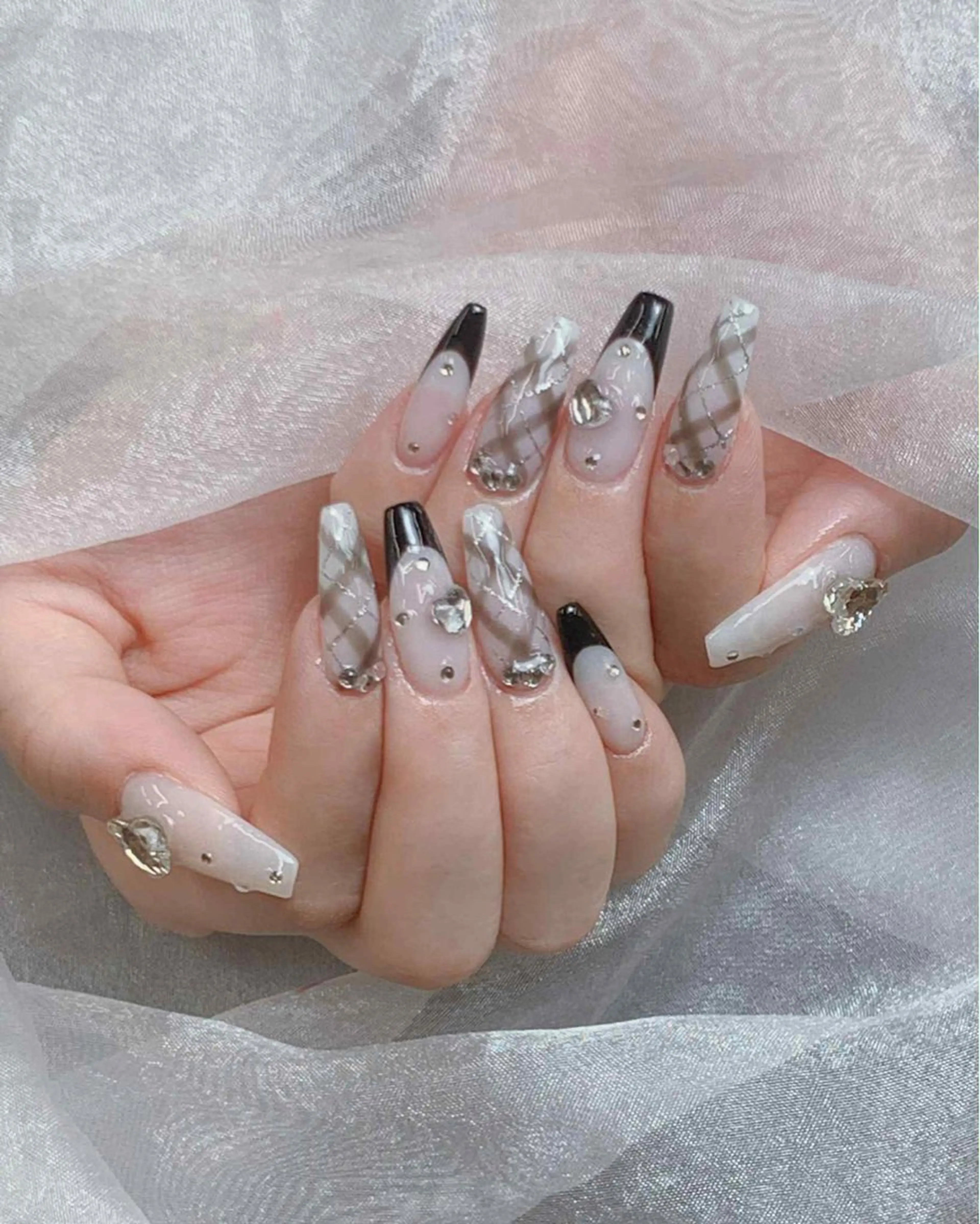 ネイル Iconic所属・Iconic Nailのネイルデザイン