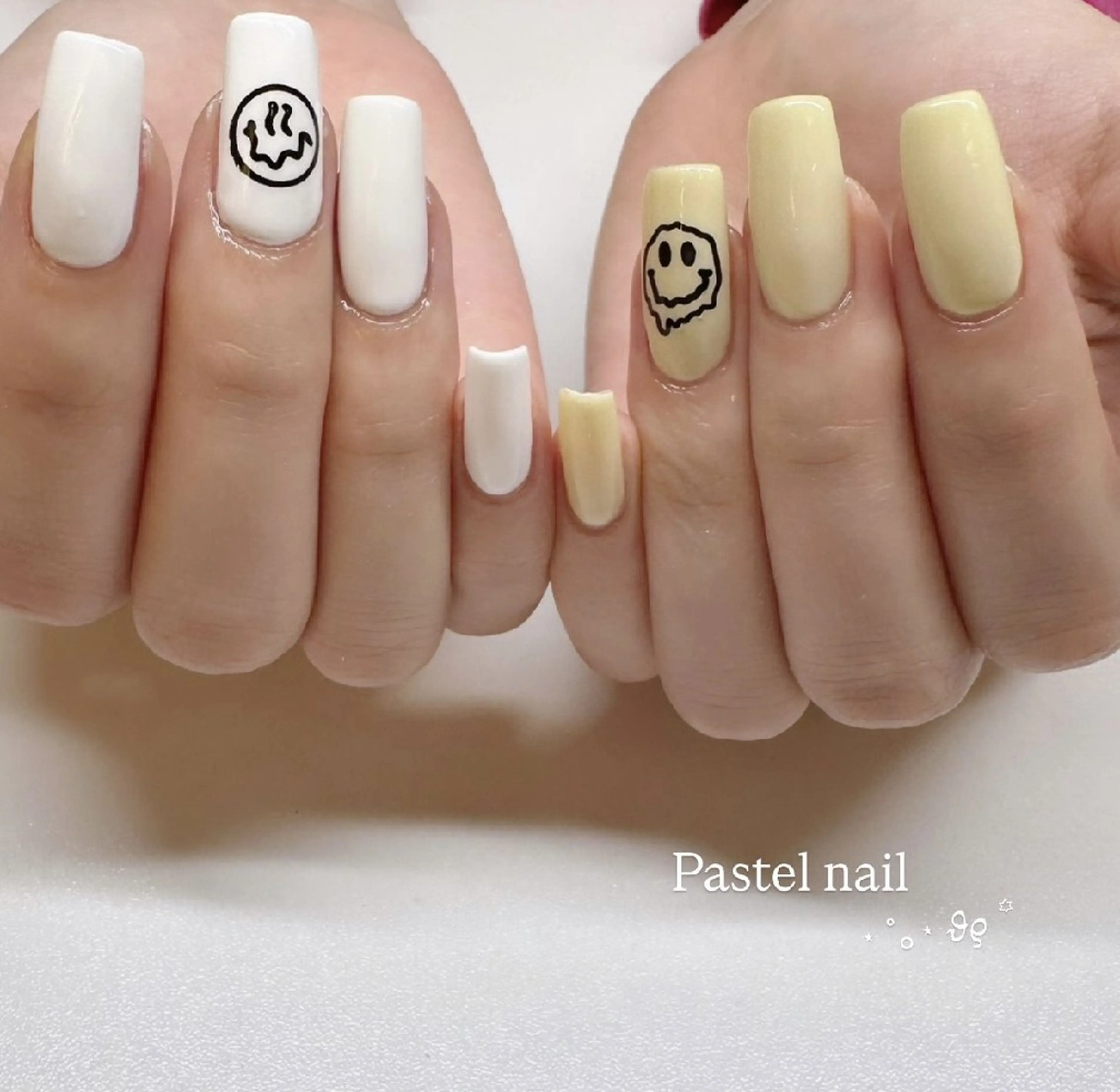 ネイル オフィスネイル ワンカラーネイル パステルネイル シンプルネイル 春ネイル ハンドネイル Moana Ayumiのネイルデザイン