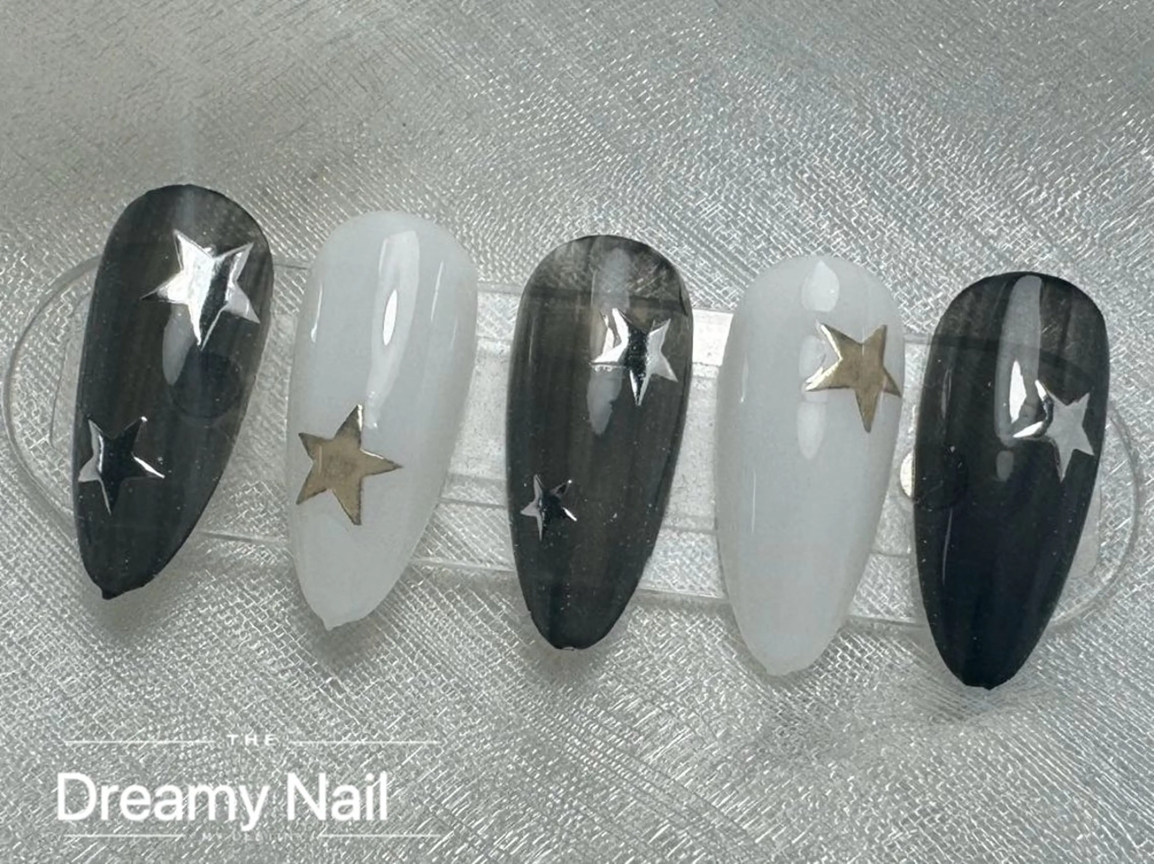 ネイル ハンドネイル ハンドケア 💕Dreamy KIYO💕のネイルデザイン