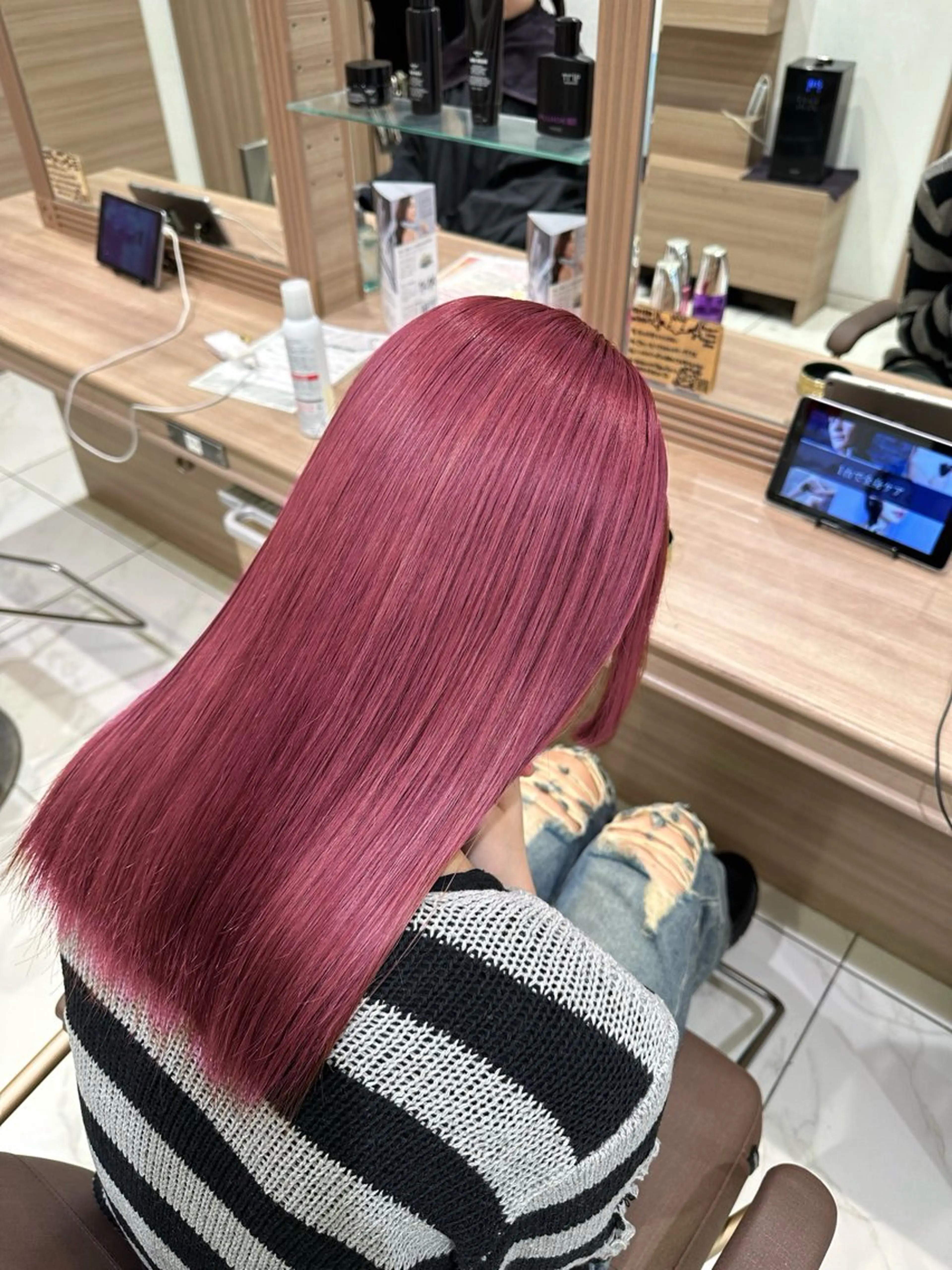 セミロング カラー ‪❥ブリーチ💗 MIKUのヘアスタイル