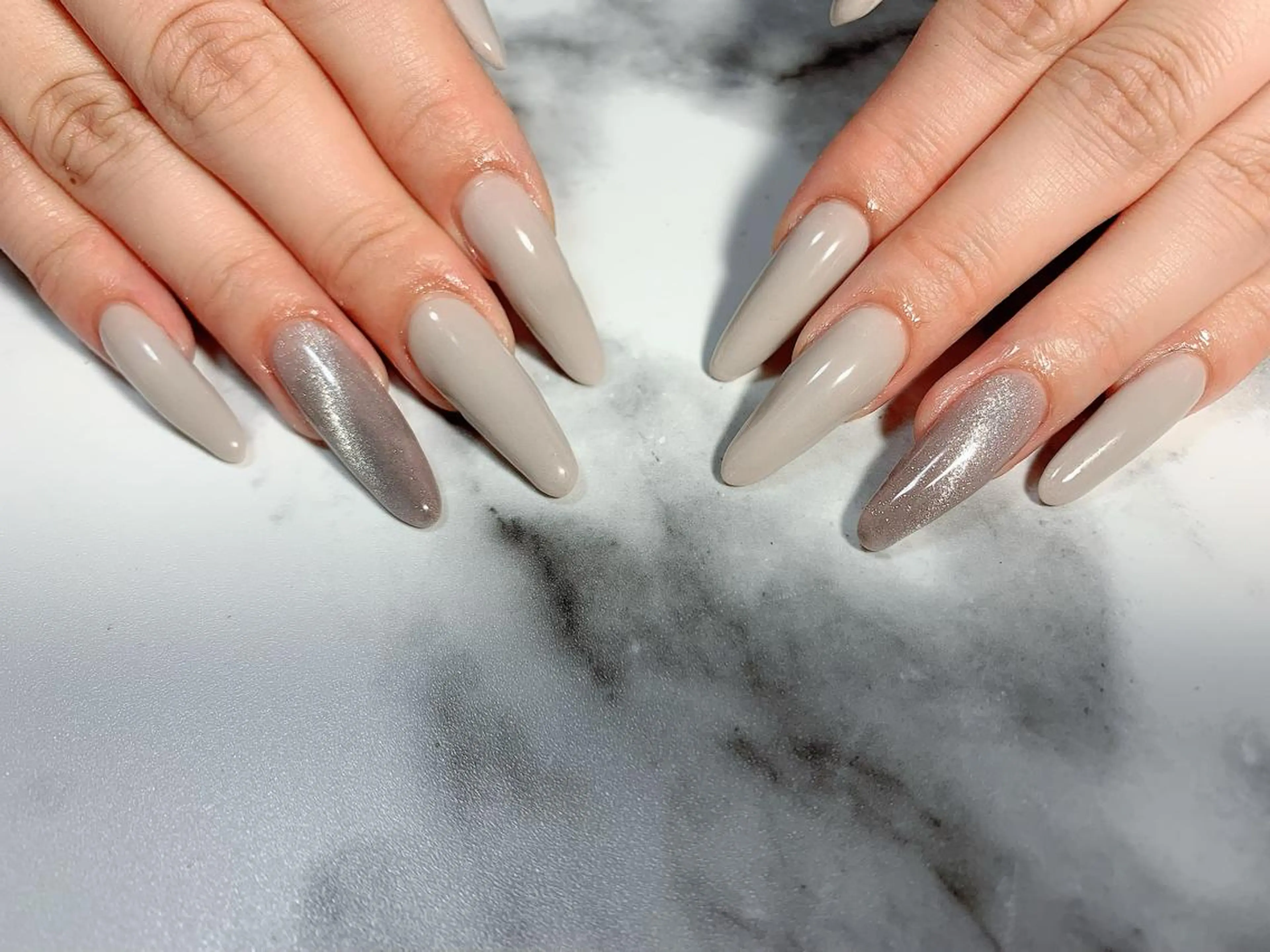 ネイル ジェルネイル マグネットネイル Kayo 💅のネイルデザイン