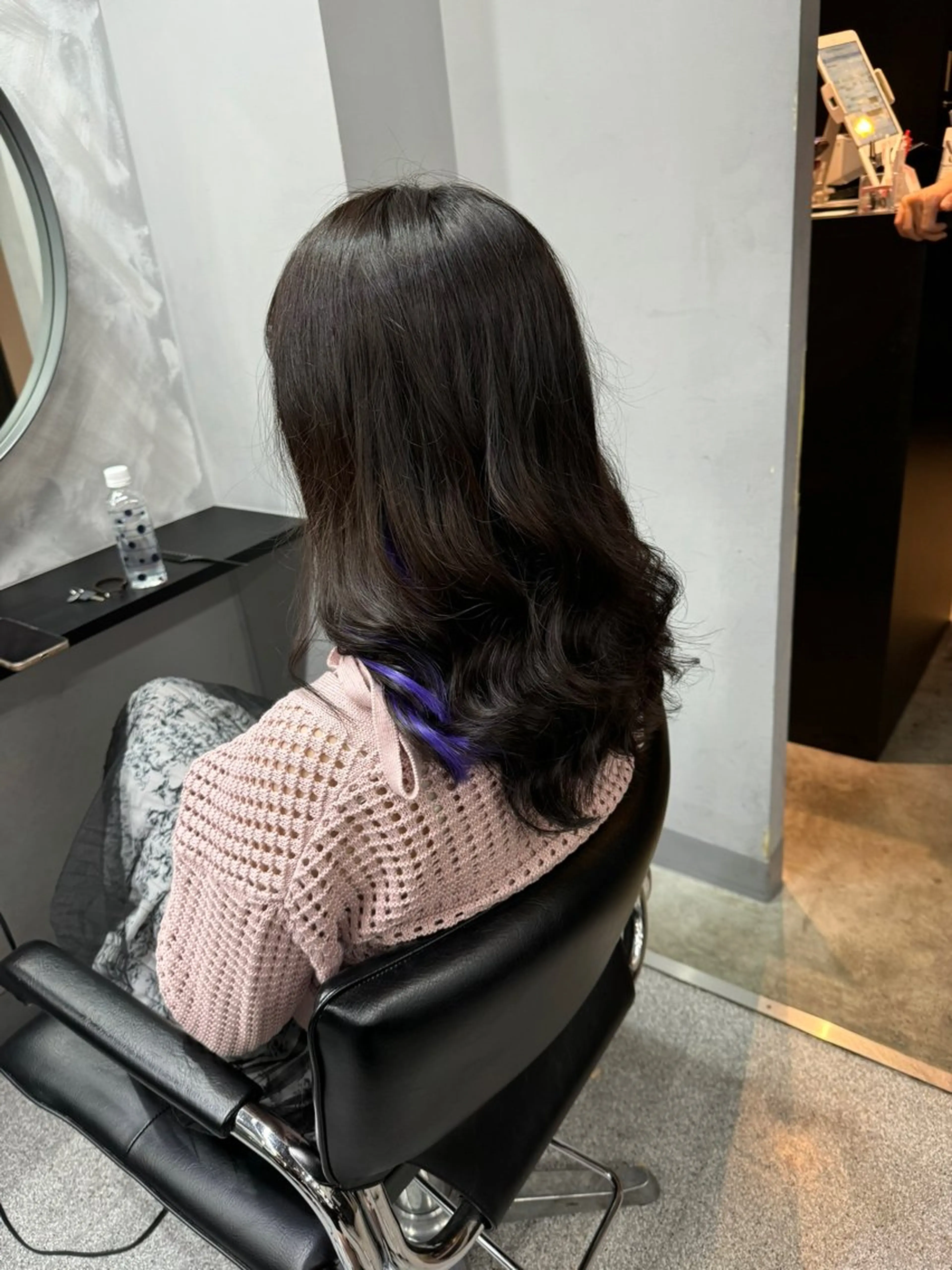 ミディアム パープルカラー エクステ 濱川響太レディース カットモデルのヘアスタイル