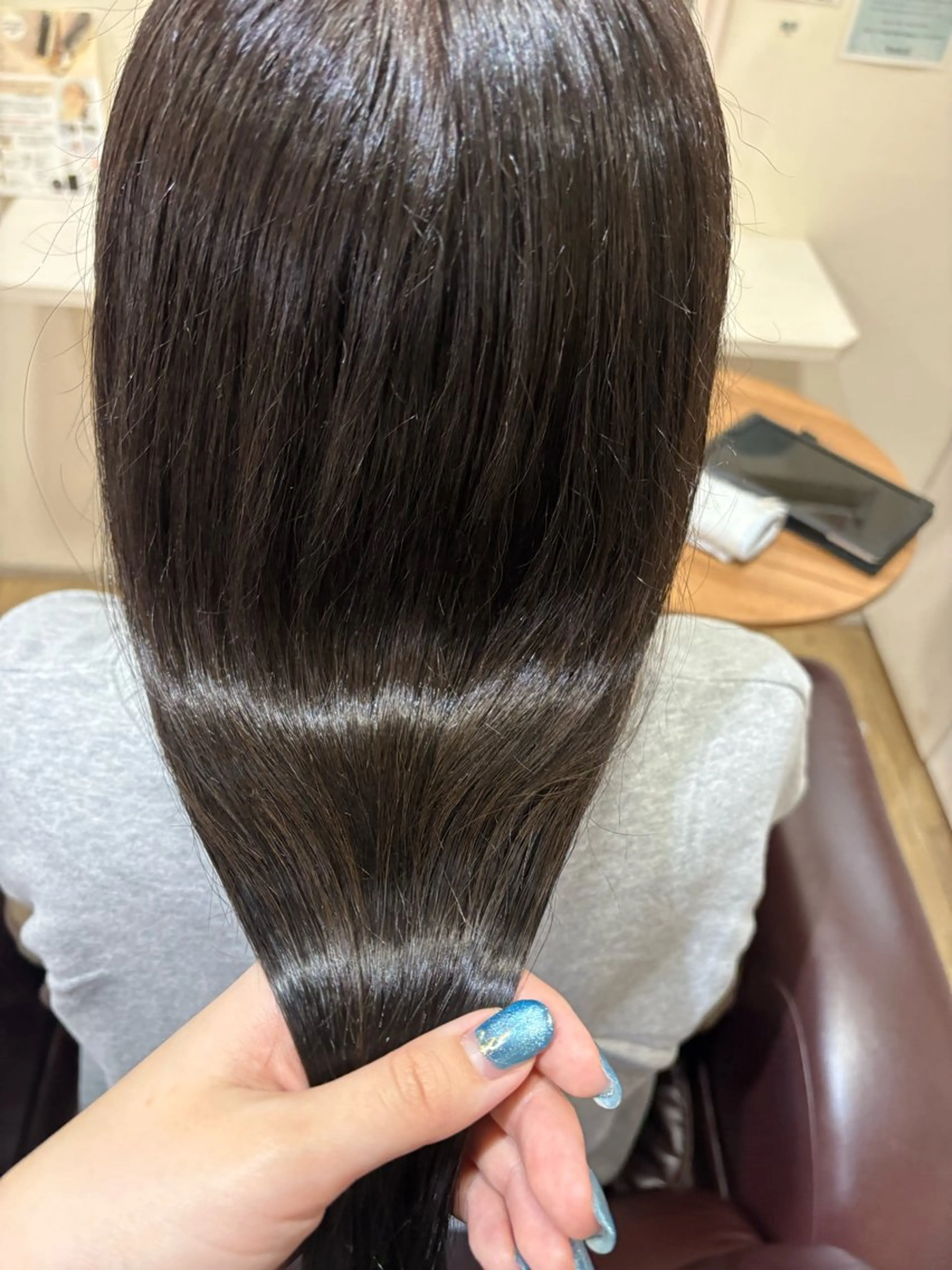 ロング カラー remix 詩音のヘアスタイル