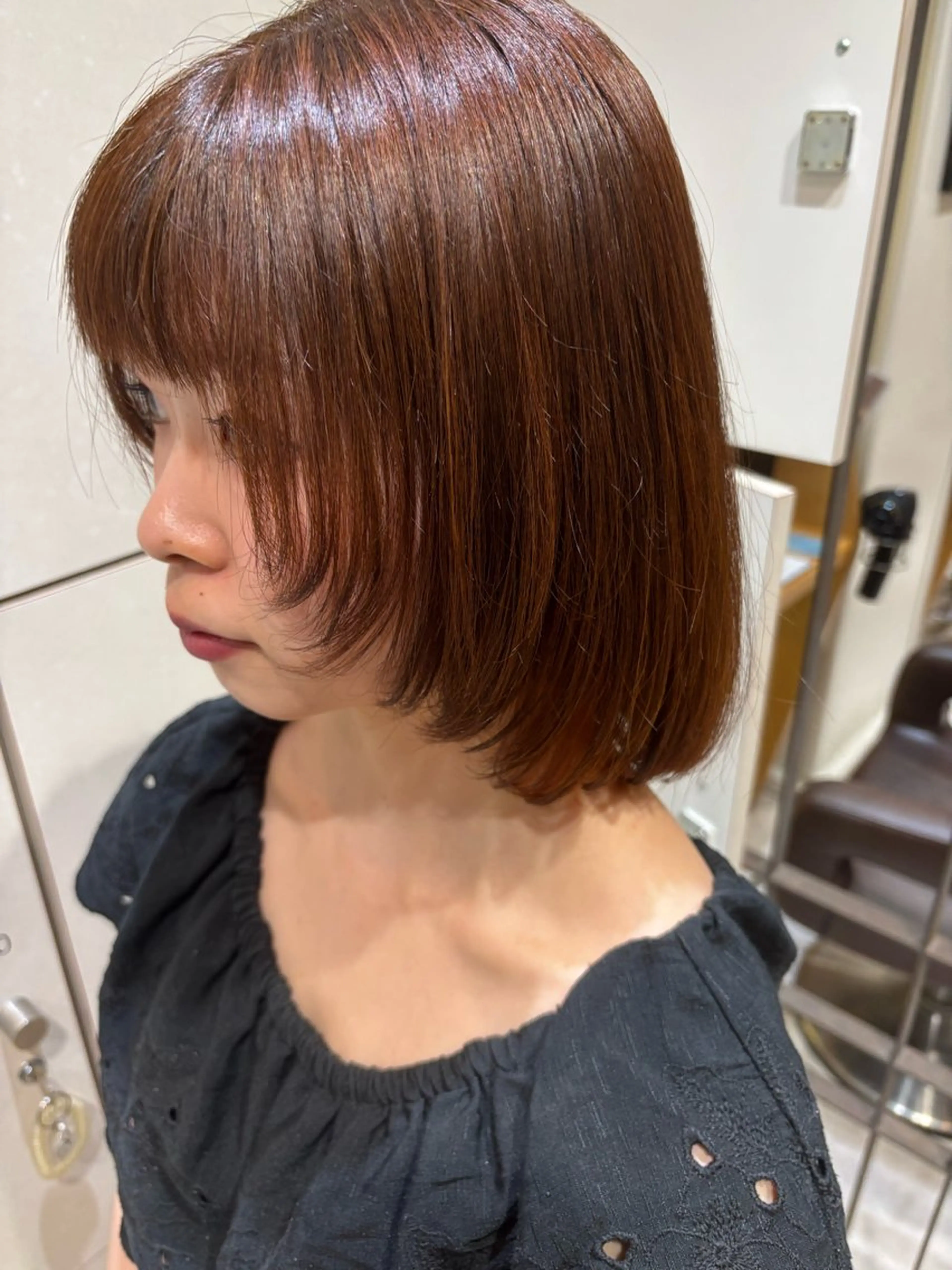 ショート カラー ボブレイヤー ブリーチ オレンジ ボブ 顔まわりレイヤー ボブ/ショート/金田 夏葵のヘアスタイル