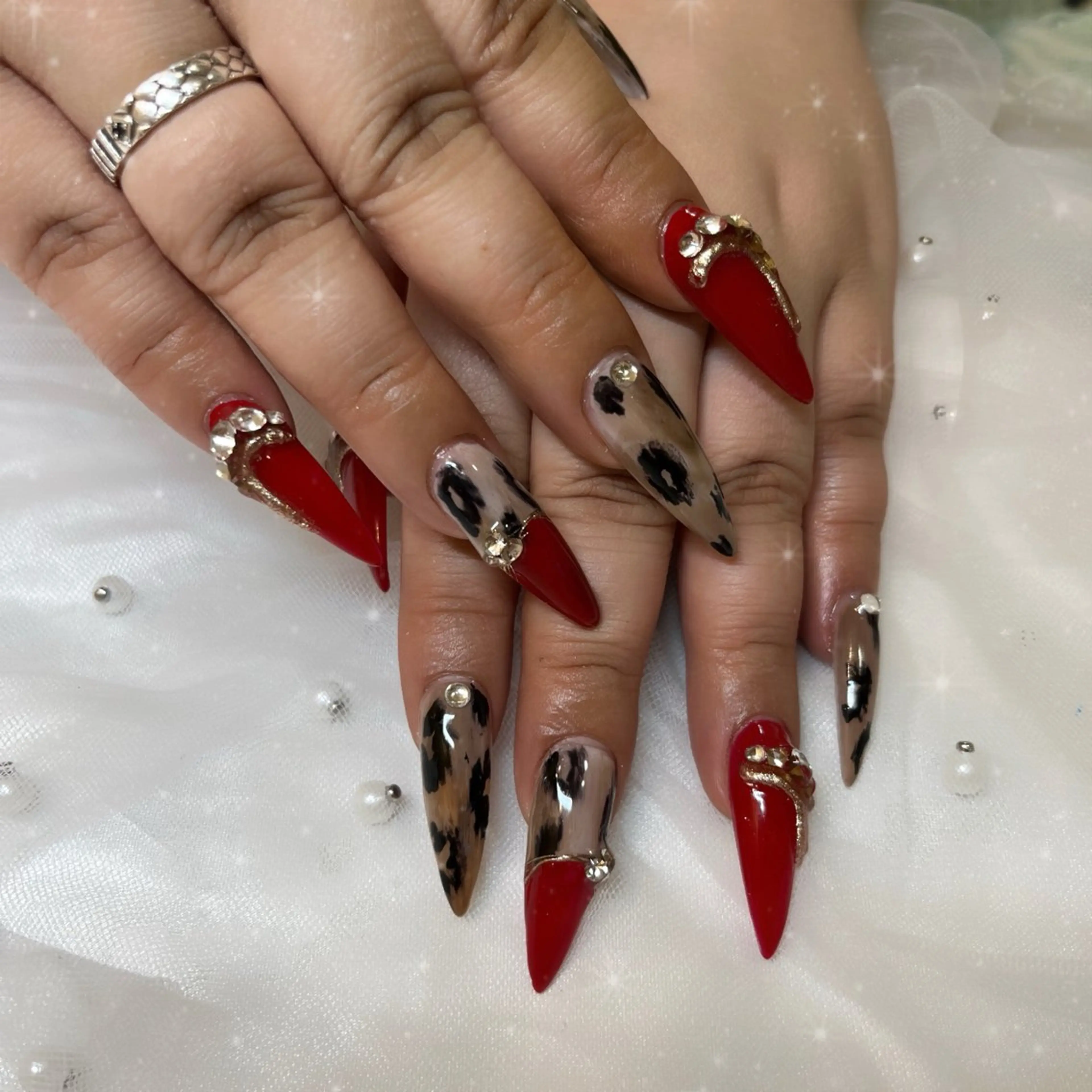 ネイル ボルドー ハンドネイル BlueDaisy 栄本店のネイルデザイン