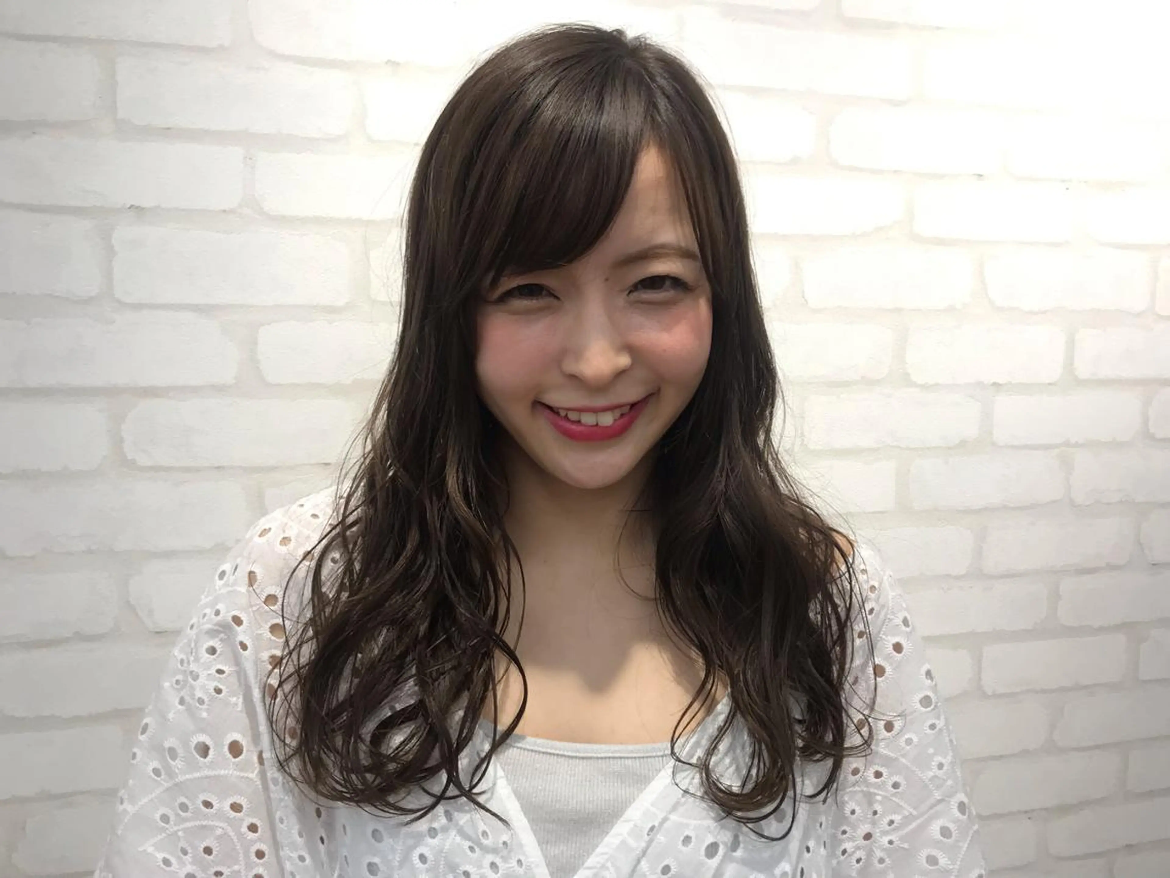 セミロング カラー トレンドヘアーに🌈 川村　静香のヘアスタイル