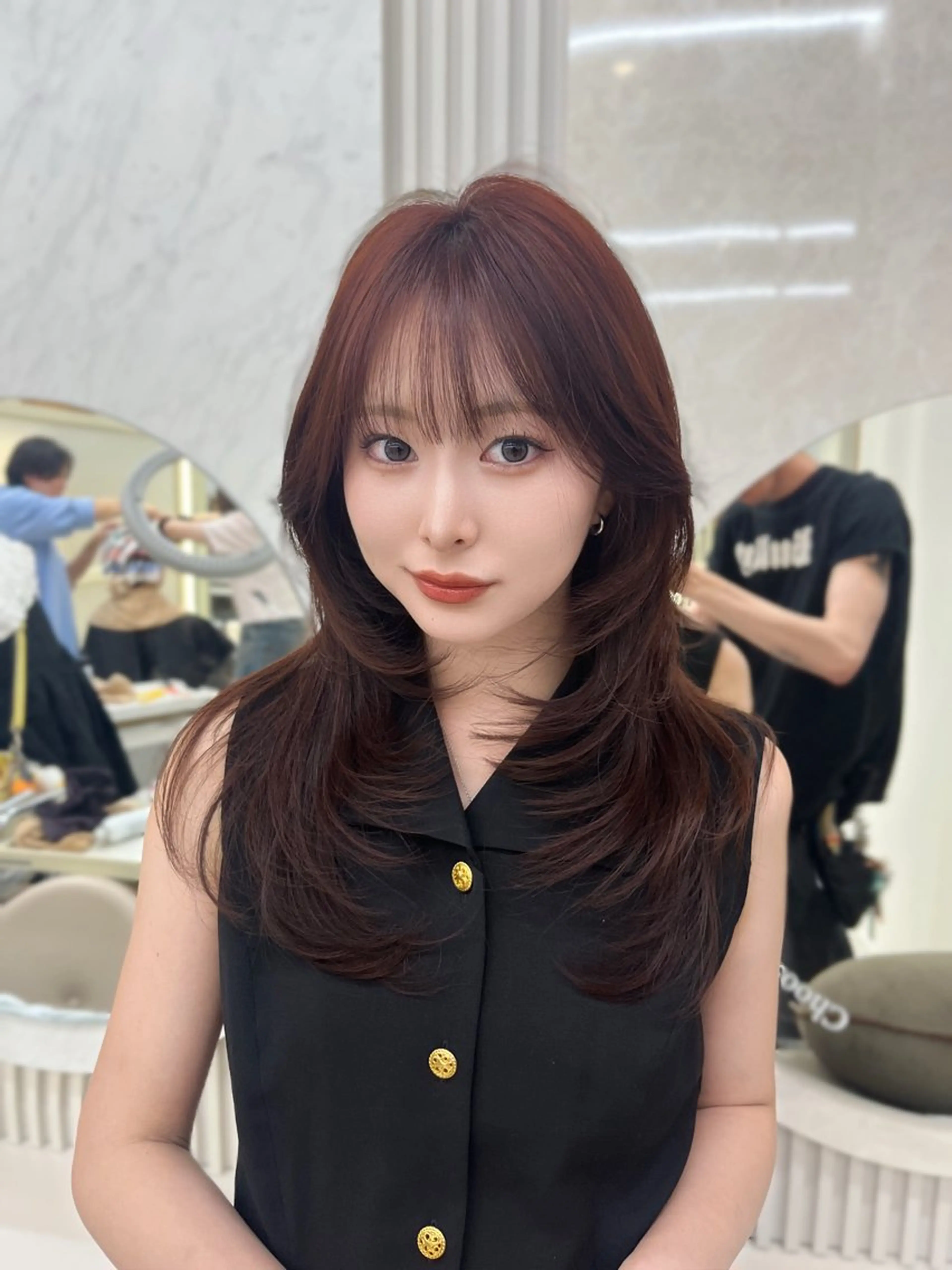 セミロング カラー 似合わせレイヤー/ 透明感カラーのヘアスタイル