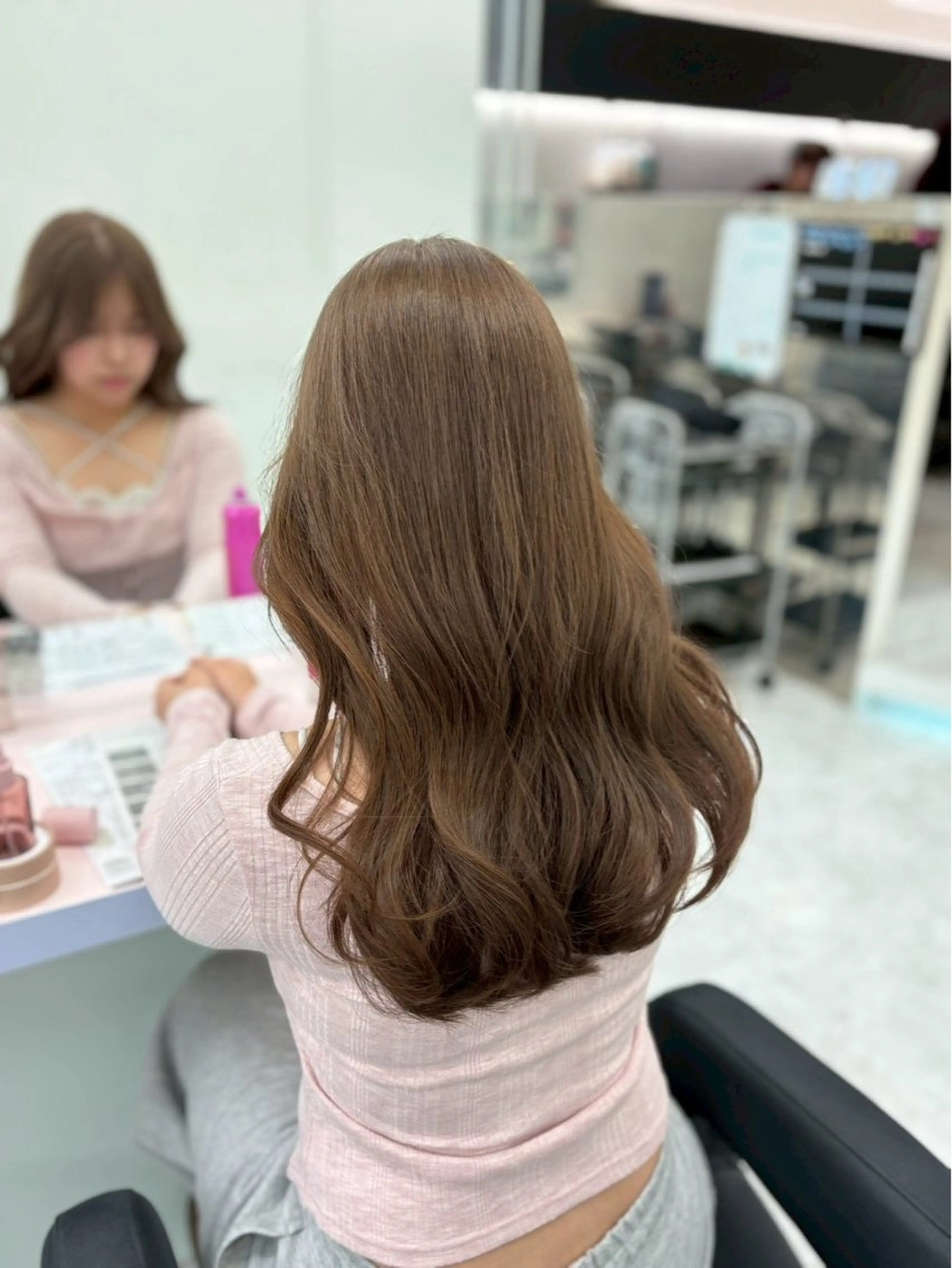 セミロング カラー ヘアアレンジ ヘアカラー 縮毛矯正 🤍透明感カラー🤍 似合わせ🤍AINEのヘアスタイル