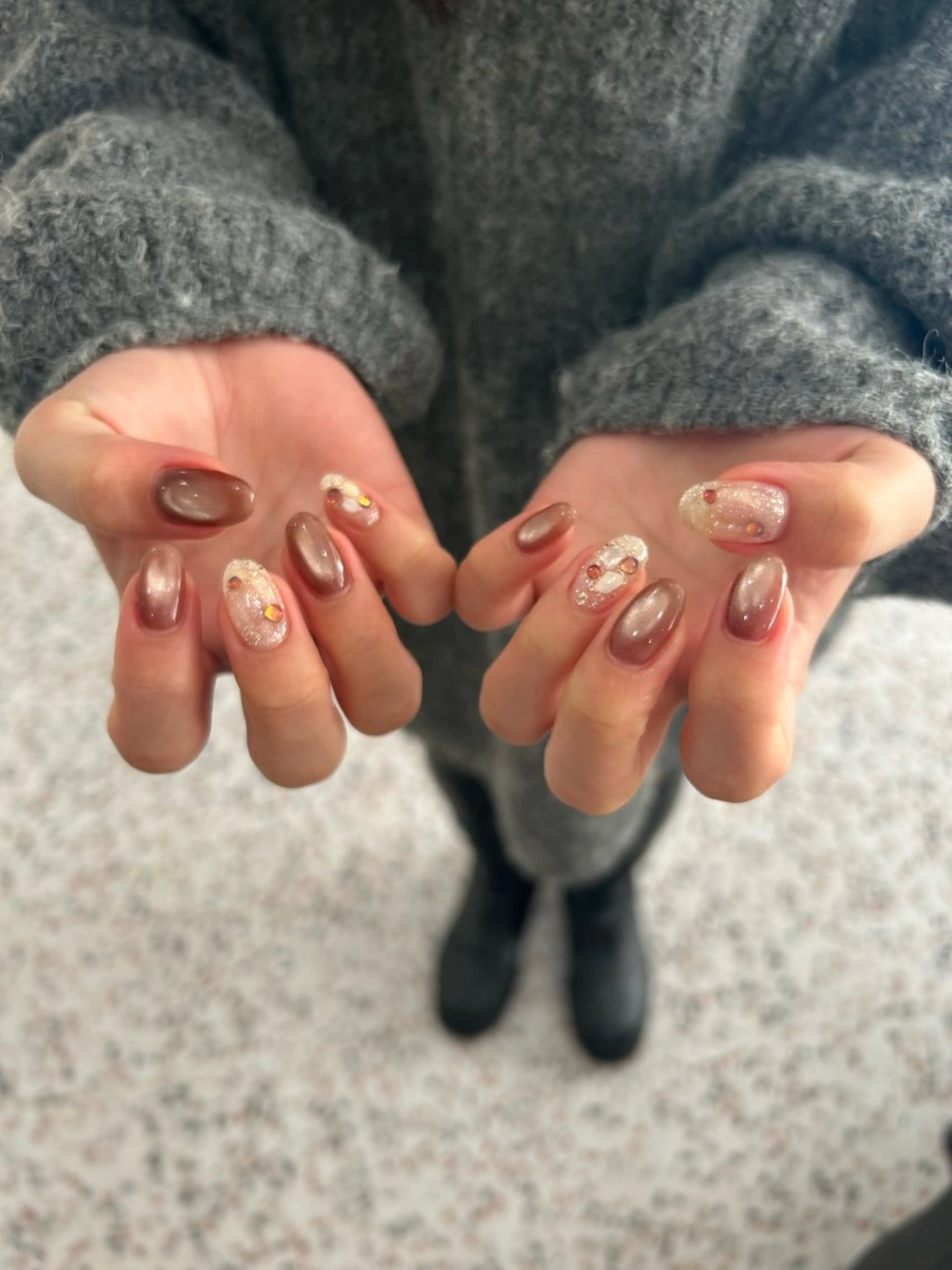 ネイル ハンドネイル 小松 千冬snazzyのネイルデザイン