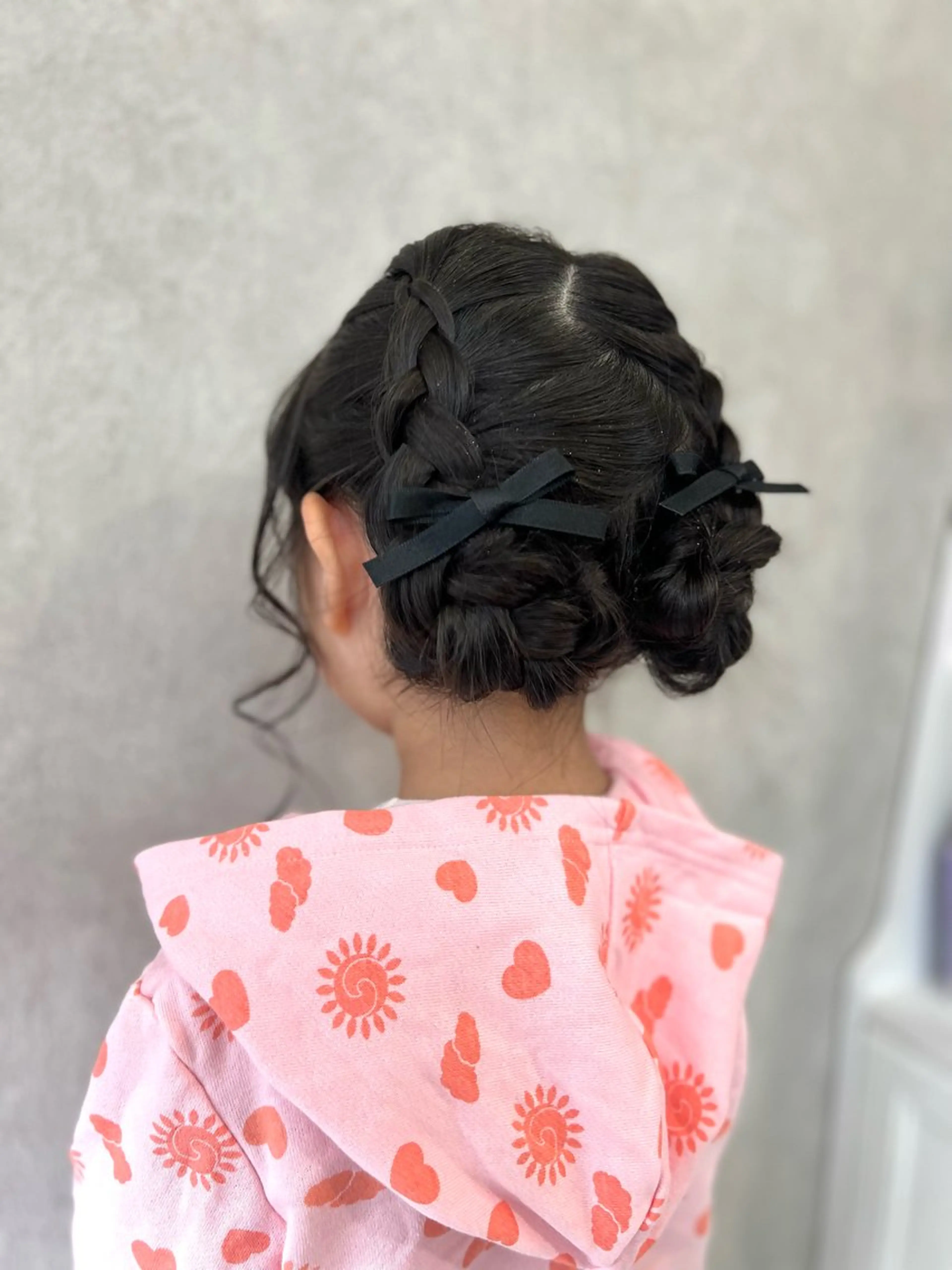 ミディアム ヘアアレンジ お団子ヘア 結婚式・ブライダル 髪飾り ヘアセット 伊藤 栄子のヘアスタイル