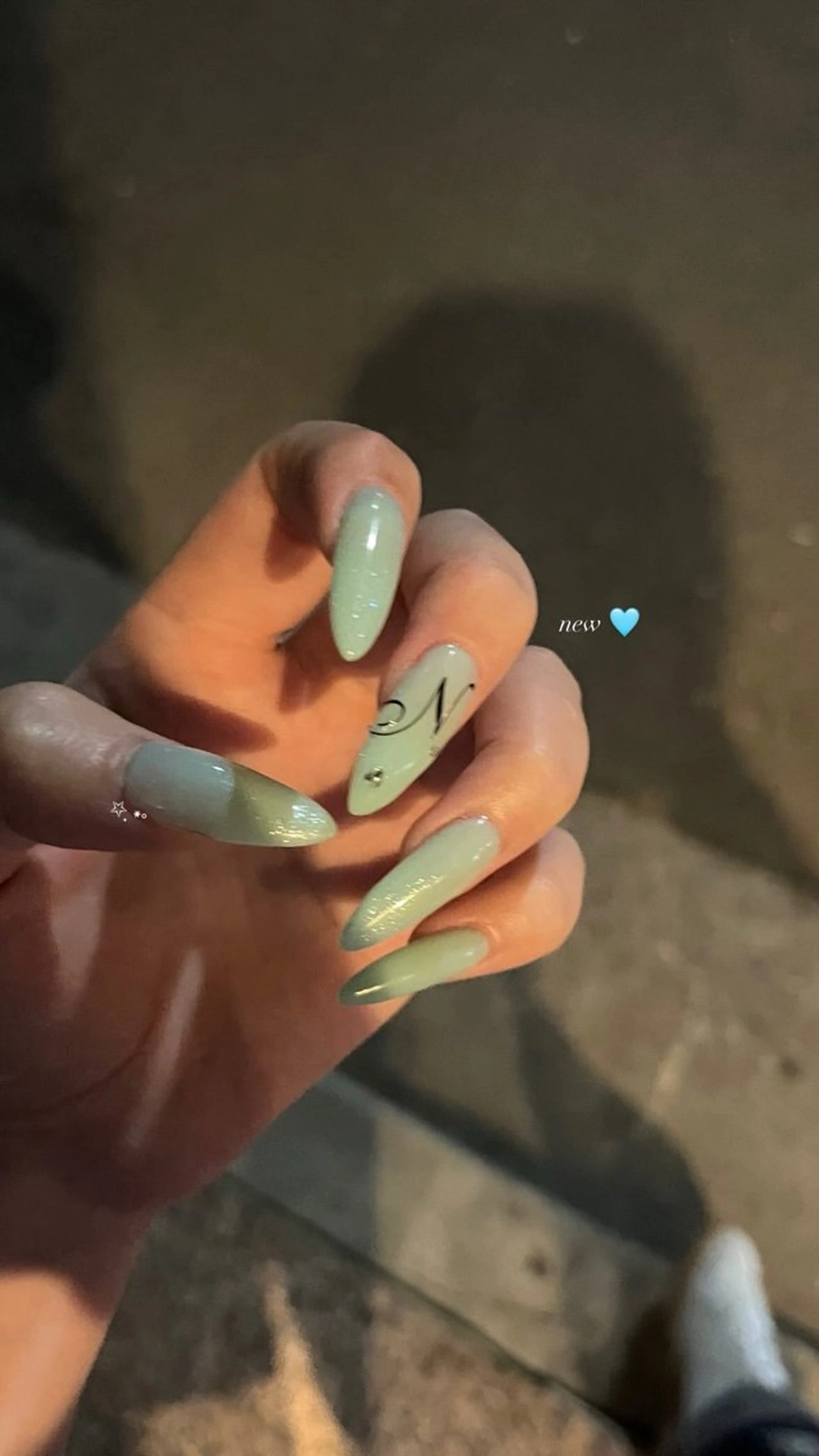 ネイル ハンドネイル ayumi ✩.*˚のネイルデザイン