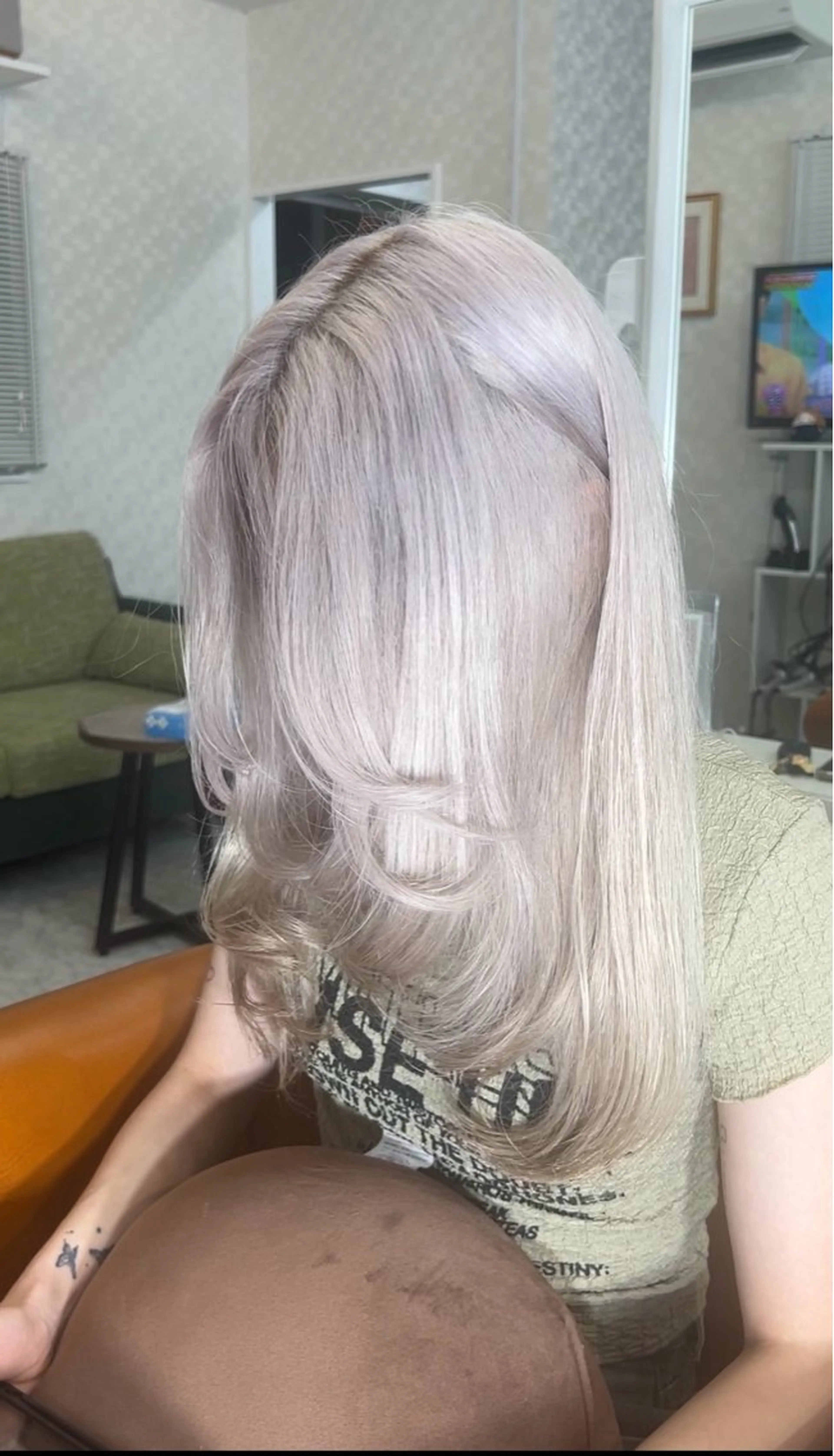 ロング Raffine ラフィーネのヘアスタイル