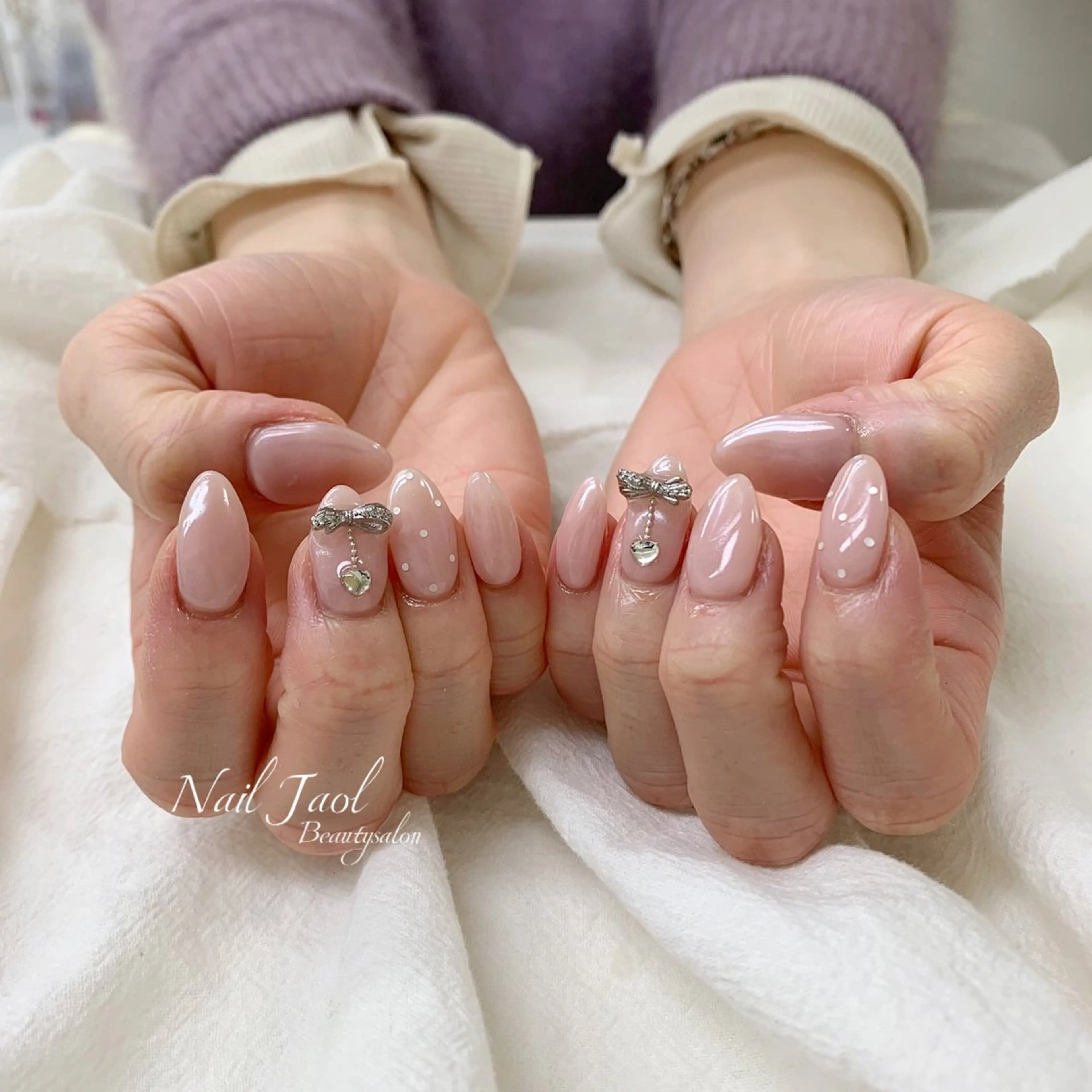 ミディアム 韓国風ヘア nail jaol池袋店所属・ネイルJaol 池袋のネイルデザイン