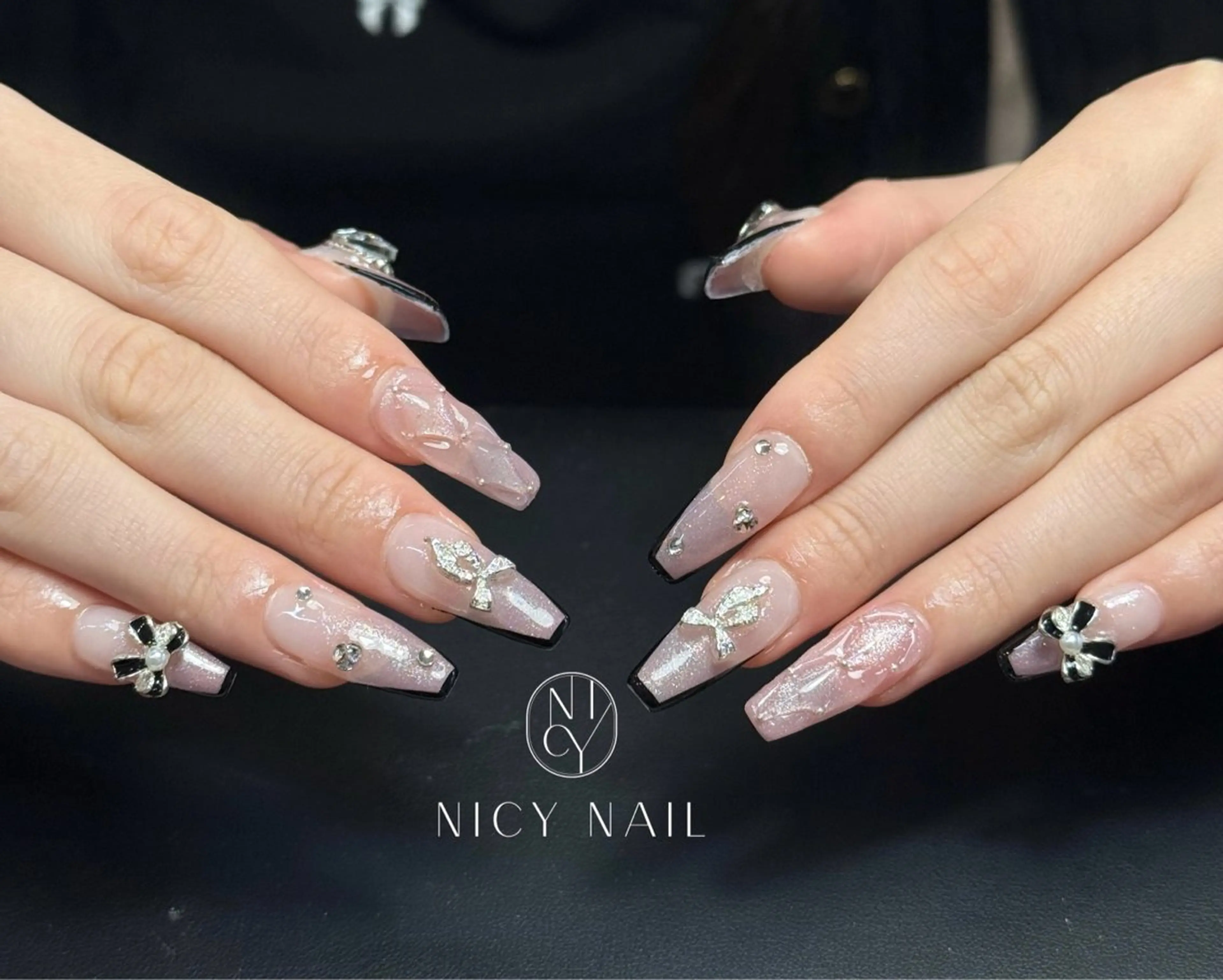 ネイル ハンドネイル NICY NAIL 池袋のネイルデザイン
