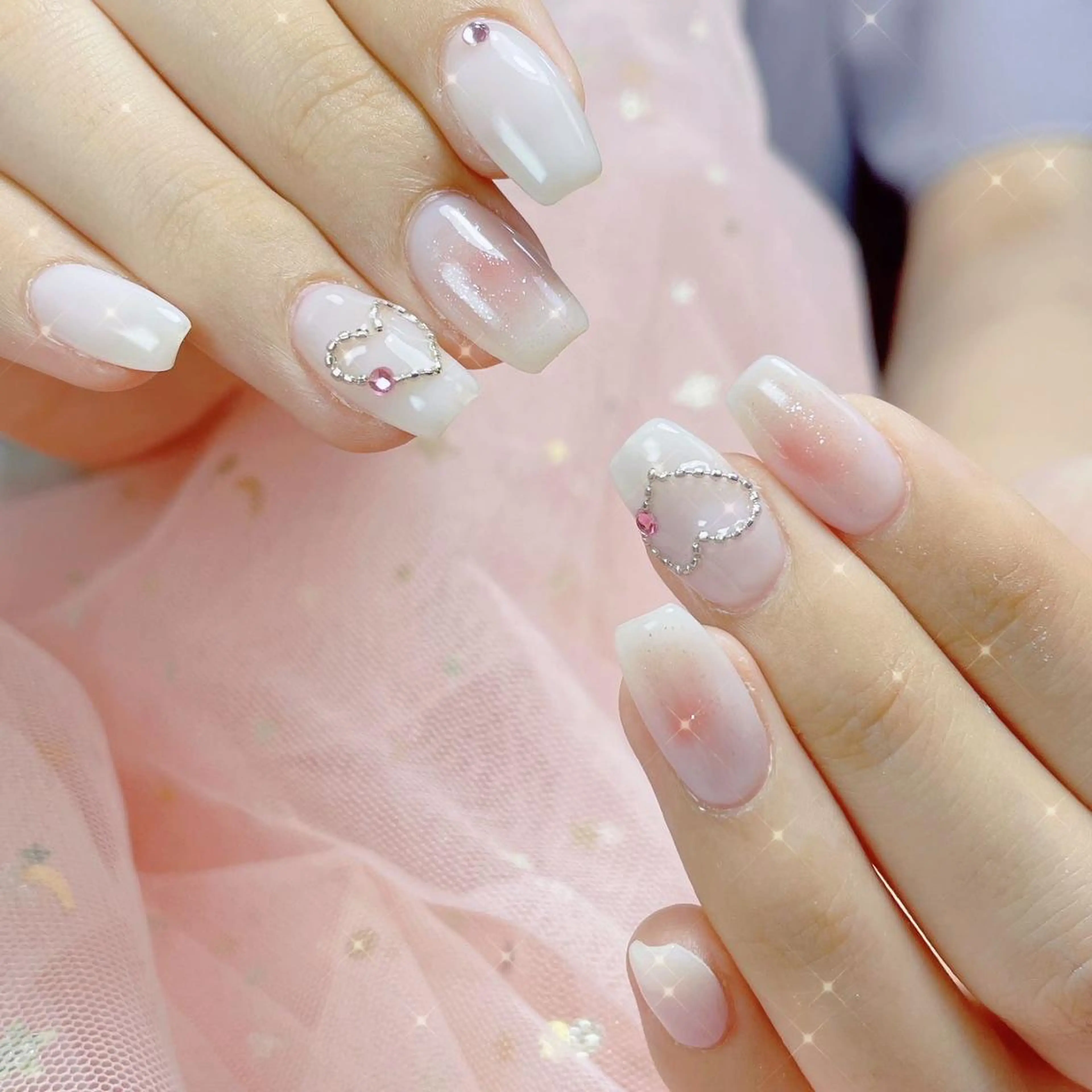 ネイル ハンドネイル queens nailsalonのネイルデザイン
