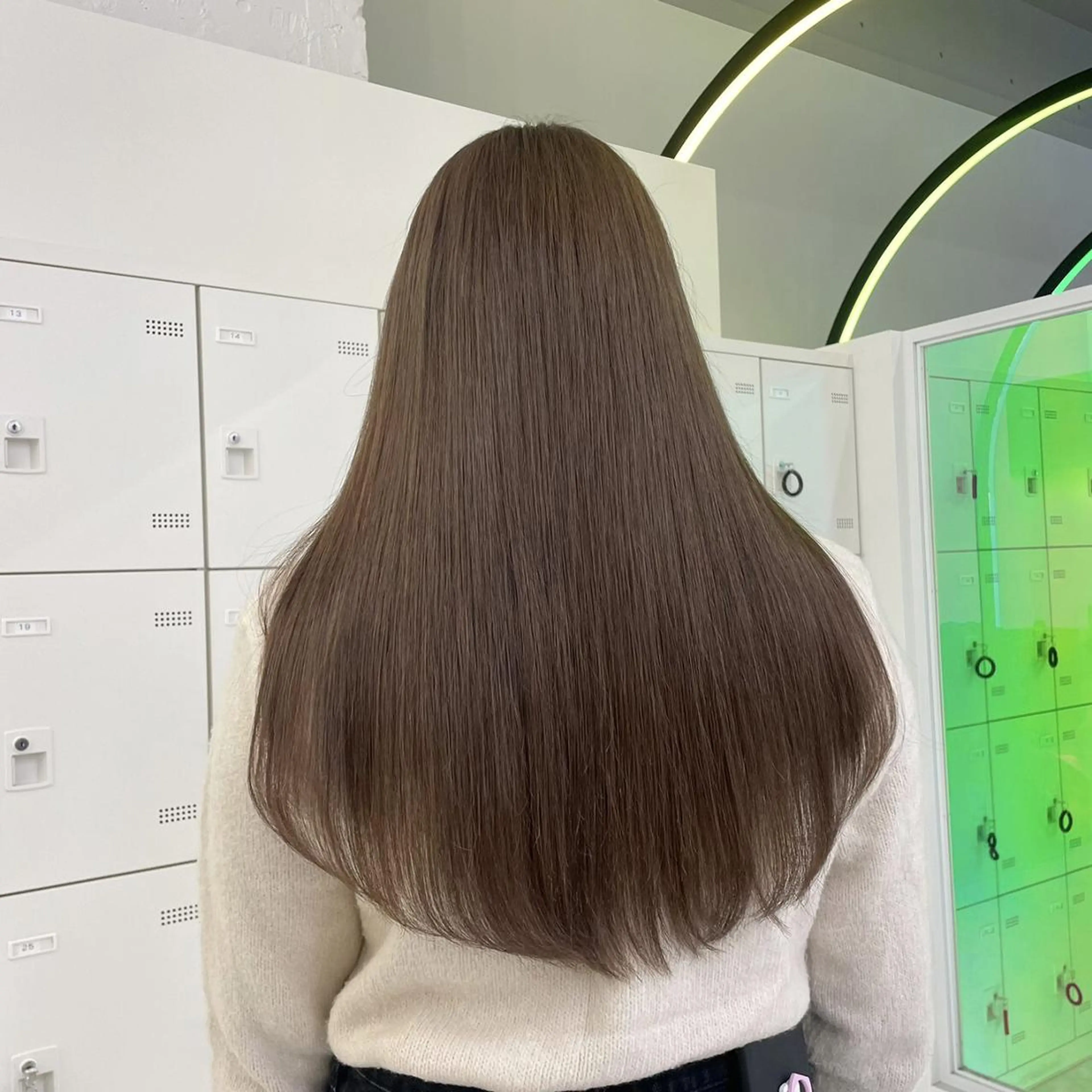 カラー ベージュカラー ブリーチ ベージュ・ラベンダー カラー🎀りりのヘアスタイル