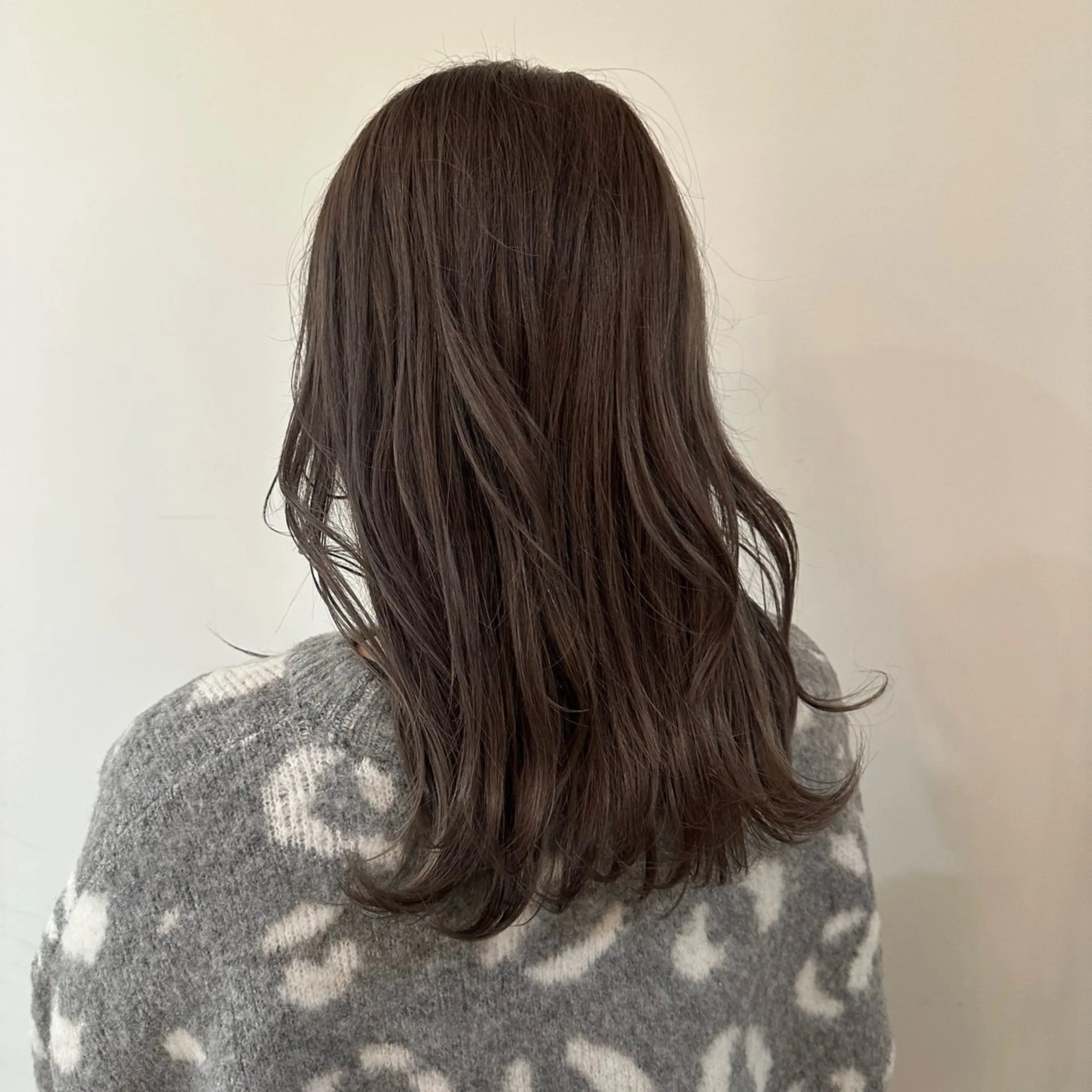 セミロング カラー ヘアアレンジ みなみ/韓国ボブ/ 韓国レイヤーのヘアスタイル