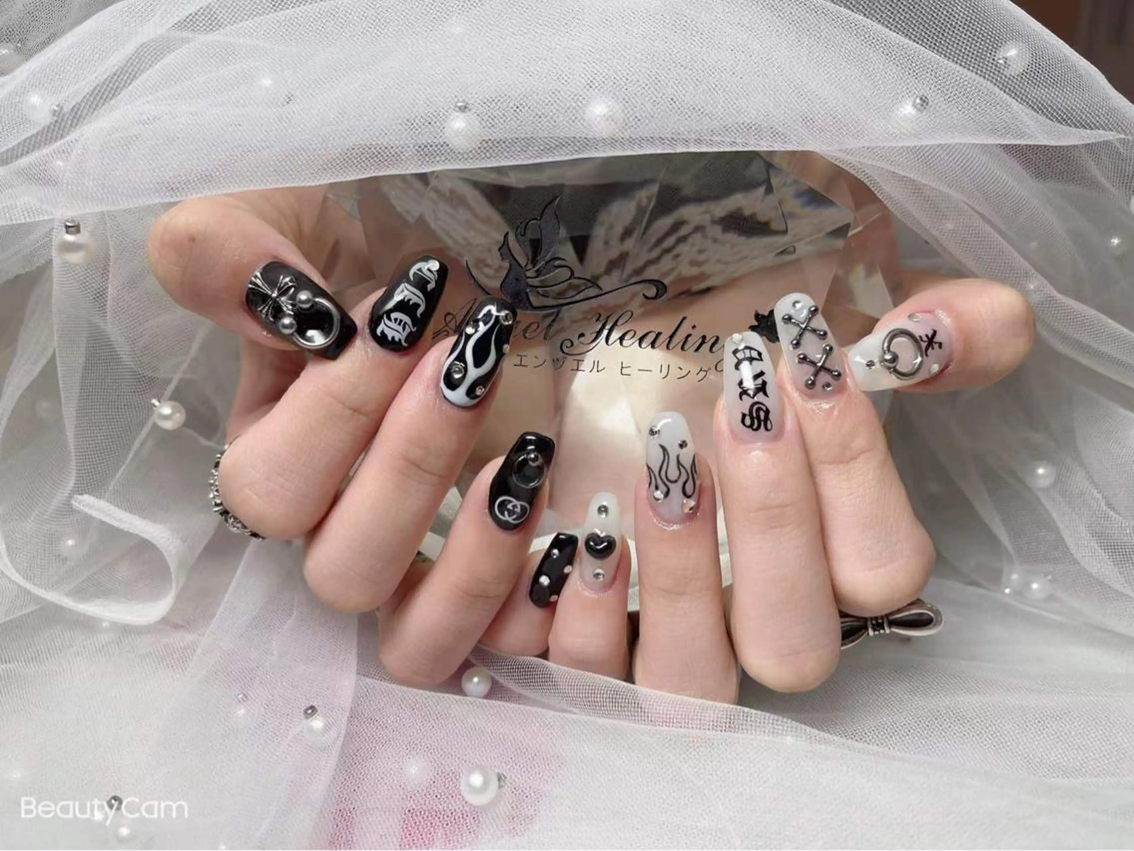 ネイル エンジェル ヒーリング 矢場町店のネイルデザイン