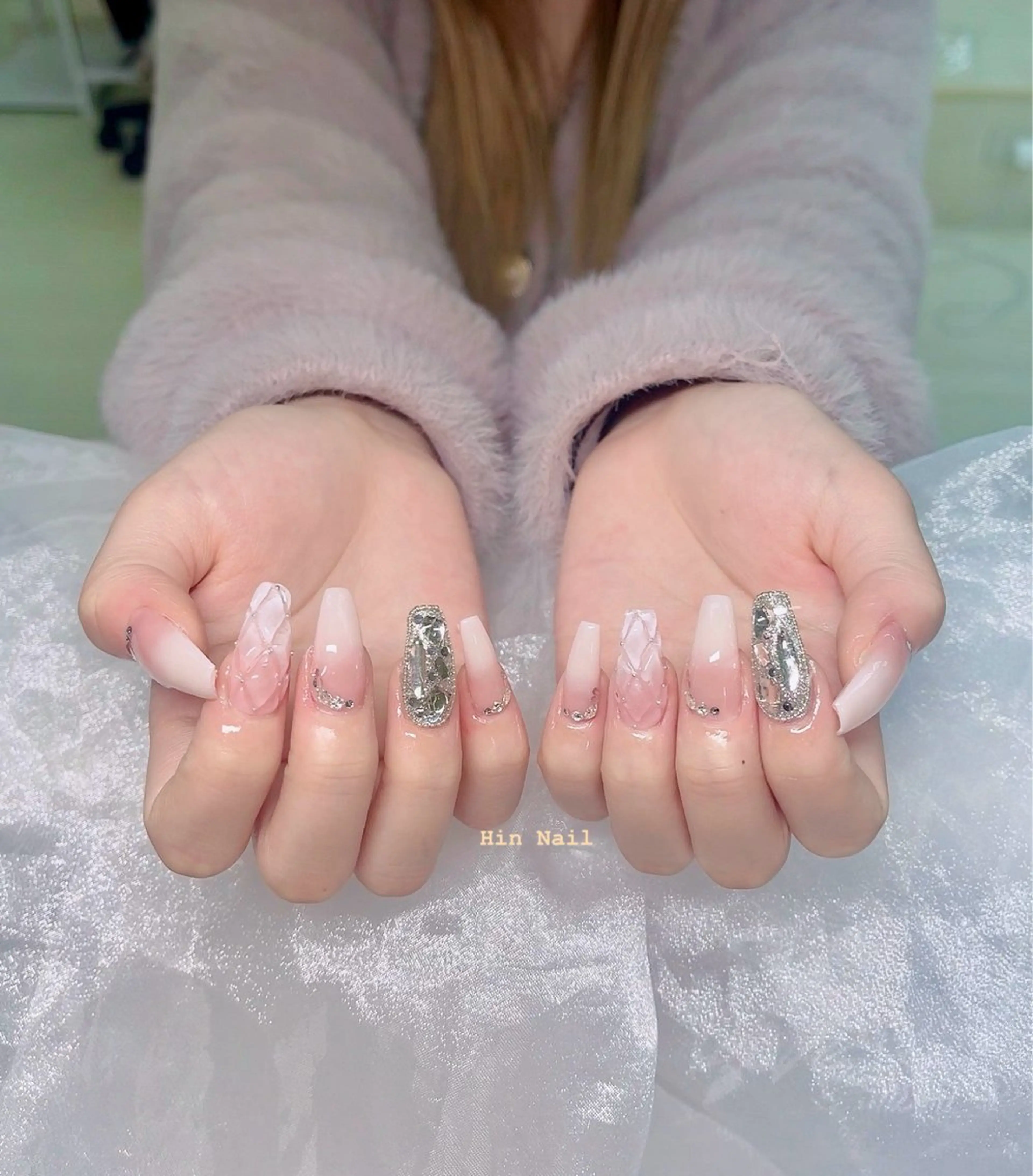 ネイル HIN NAILのネイルデザイン