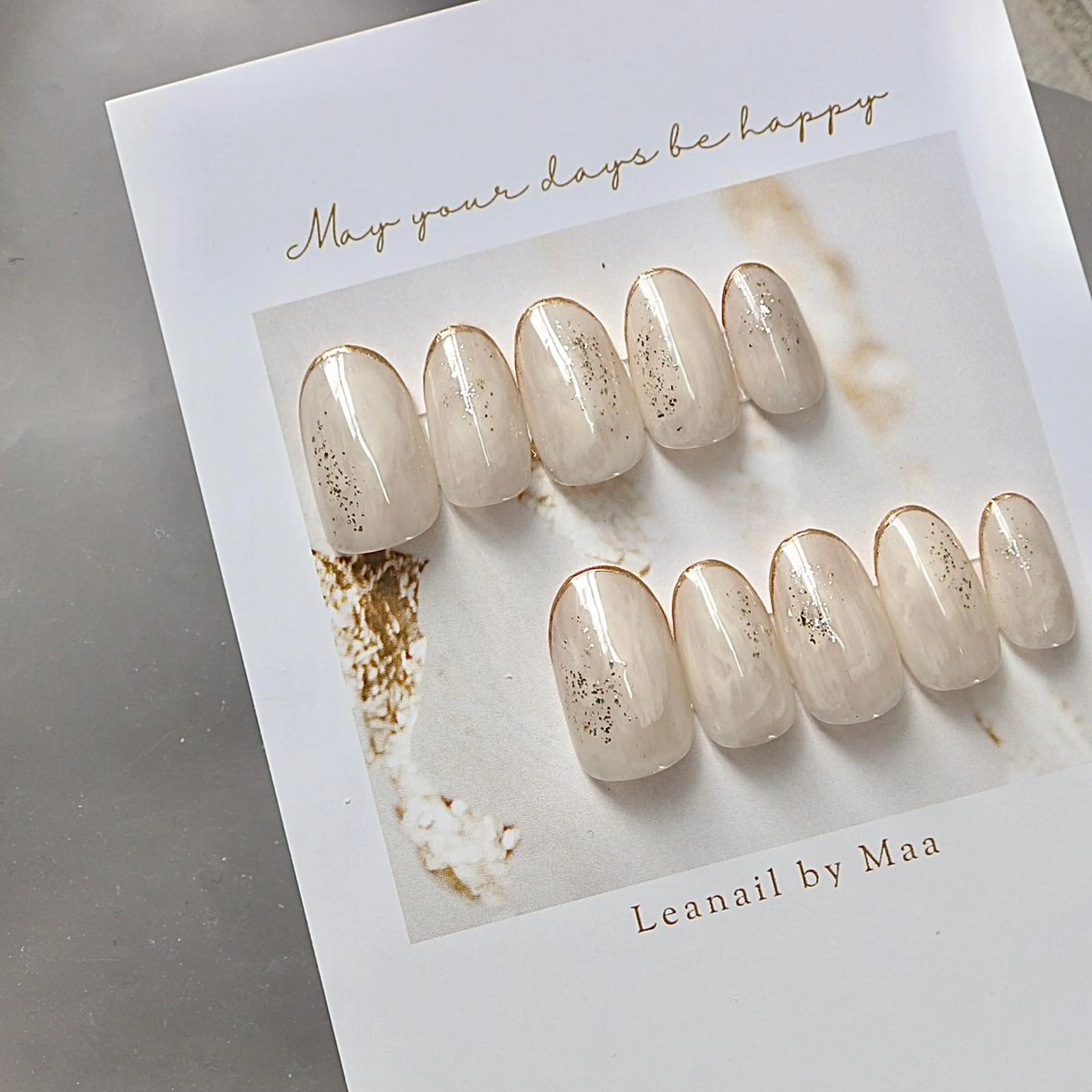 ネイル private_ salon.Leaのネイルデザイン