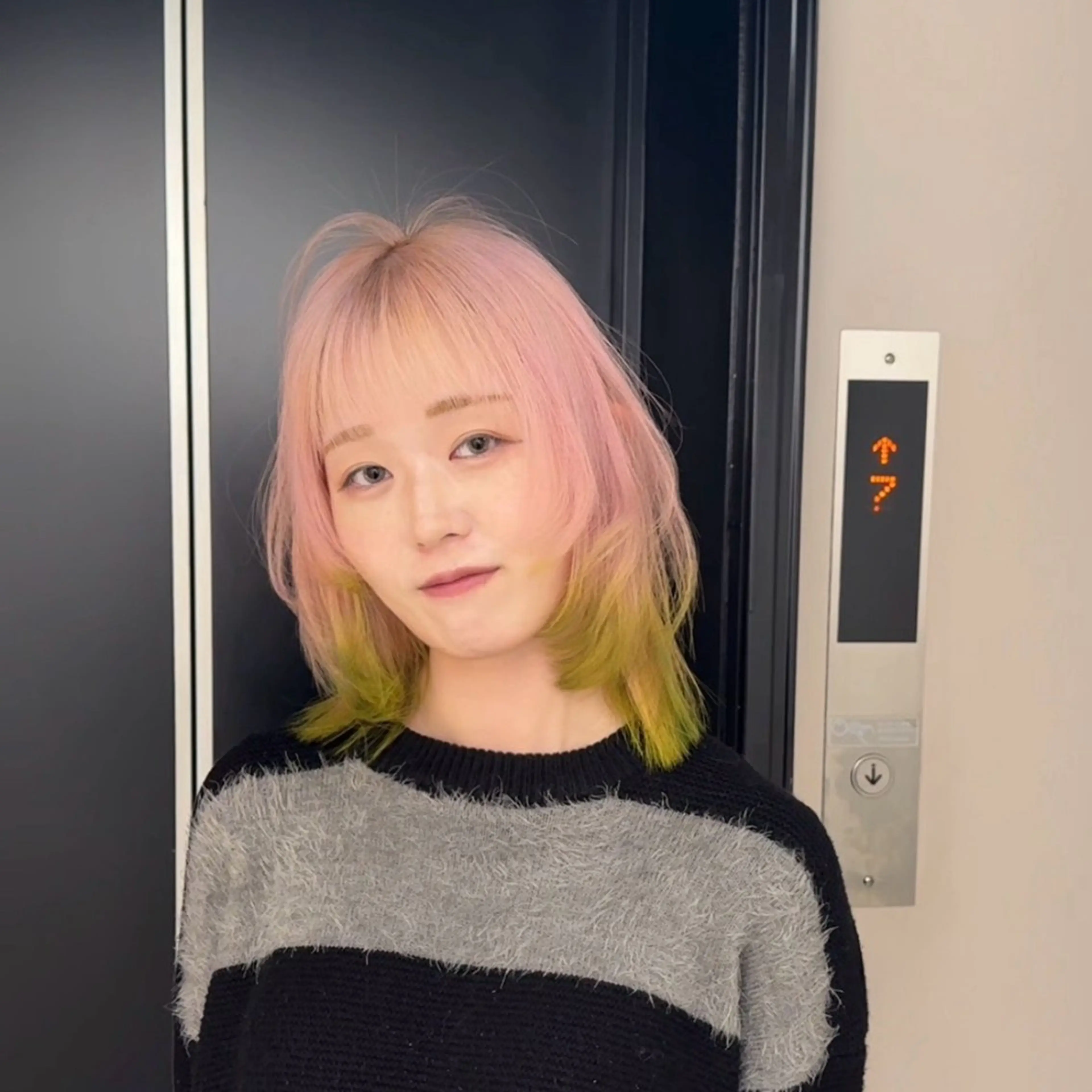 【U24】💡ケアブリーチカラー+トリートメントの写真