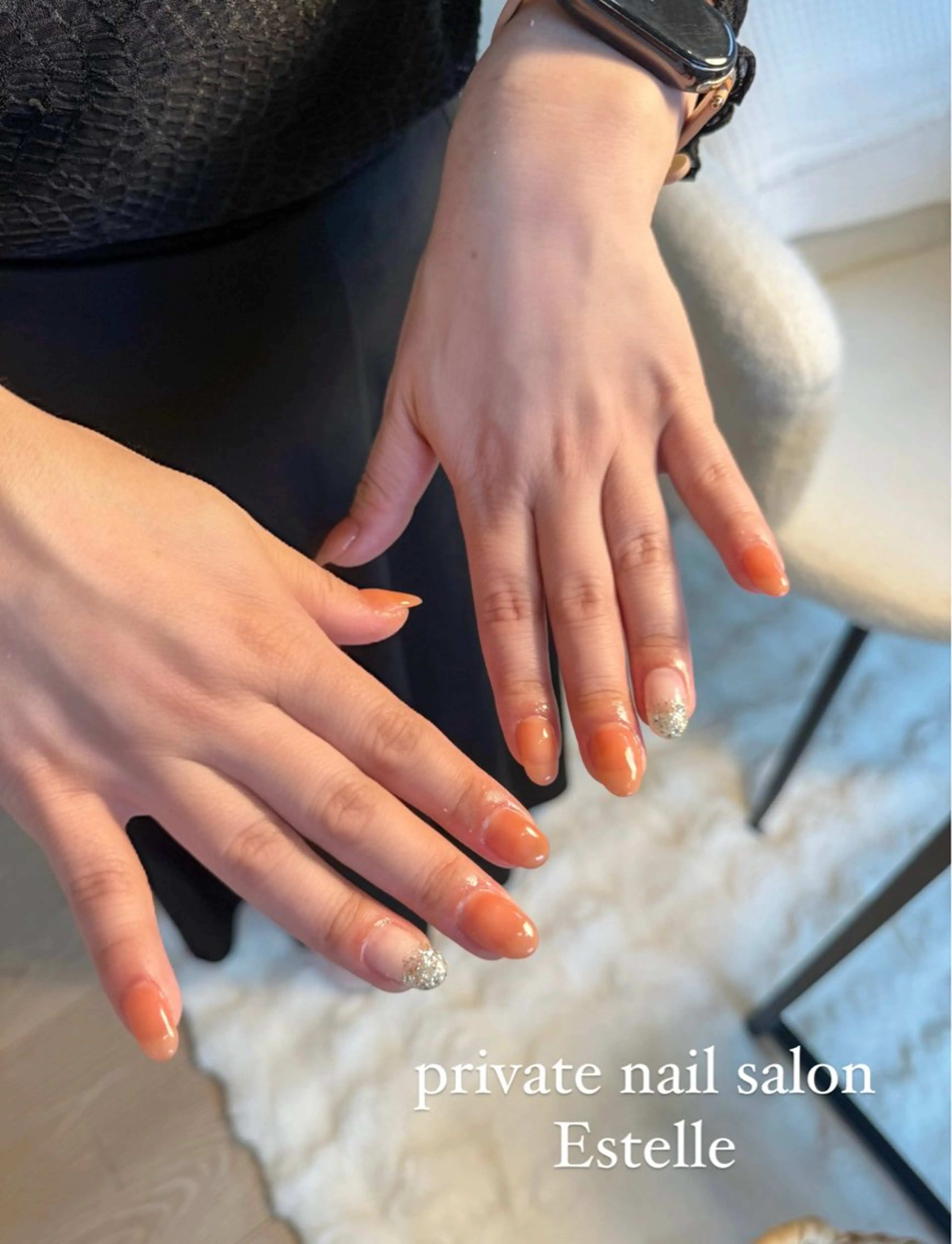 ネイル ラメ(グリッター) ワンカラーネイル オレンジ シルバー シンプルネイル ハンドネイル nail salon Estelleのネイルデザイン