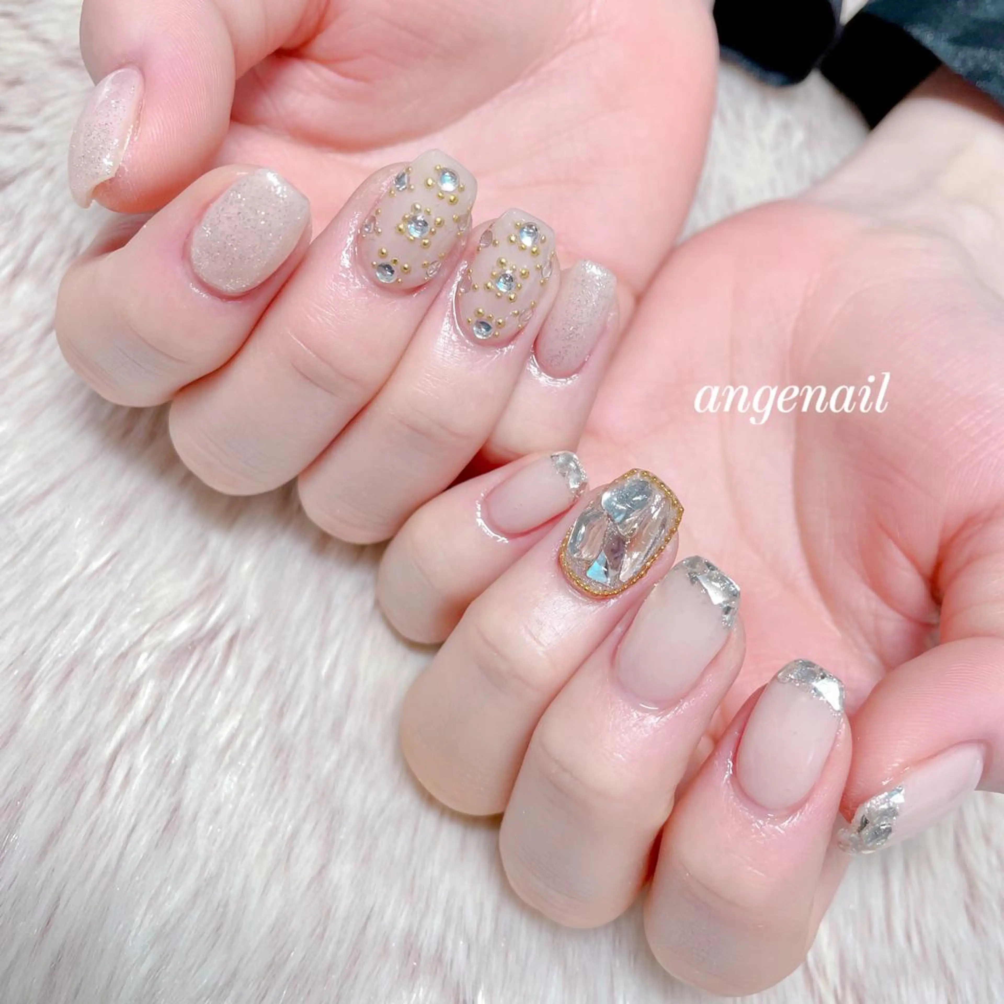 ネイル ハンドネイル オーナーネイリスト MAKIのネイルデザイン