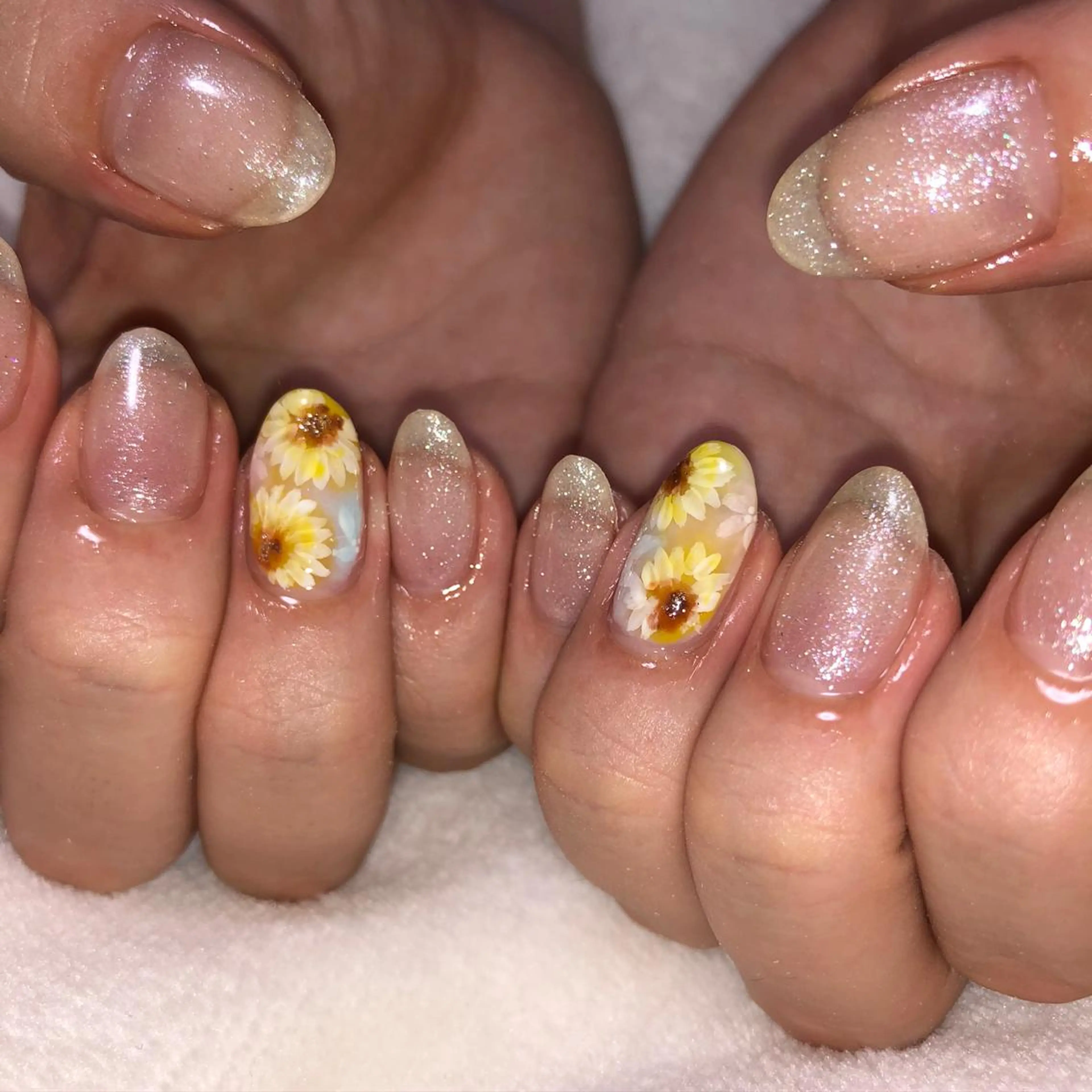 ネイル アートネイル Risa　/ EARTH小山のネイルデザイン